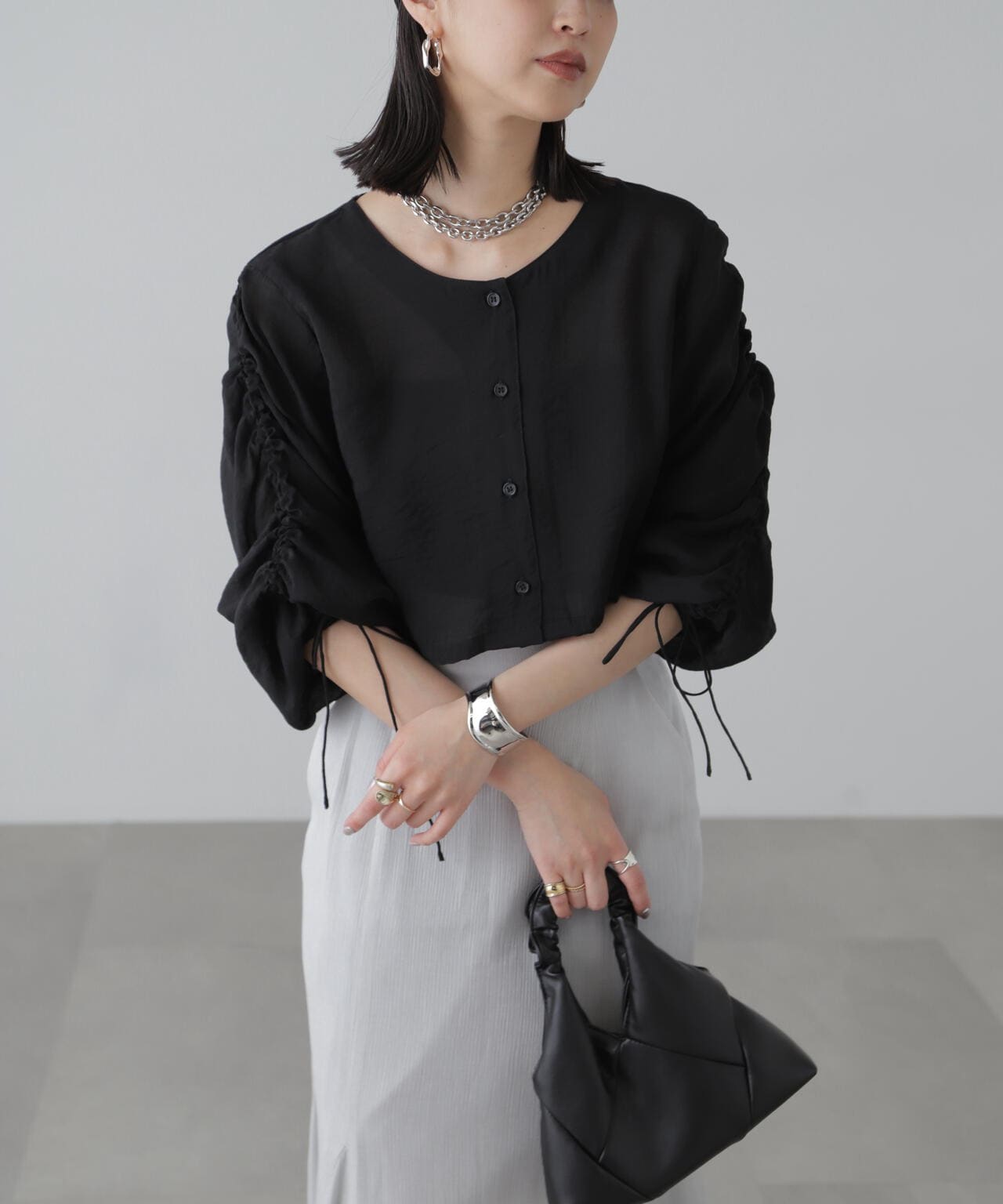 ［グレーカラーWEB限定］袖ドロストギャザーボレロ