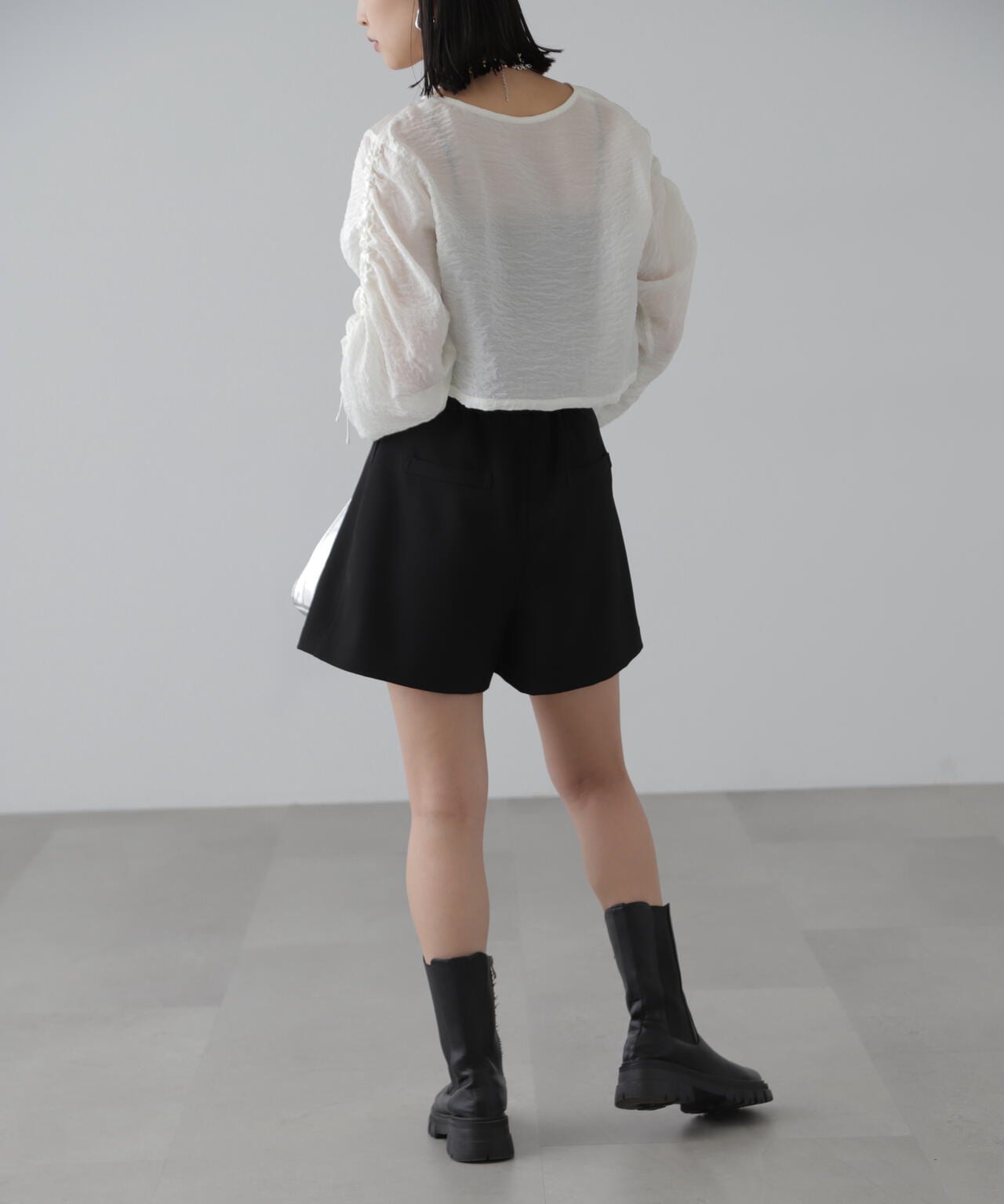 ［グレーカラーWEB限定］袖ドロストギャザーボレロ