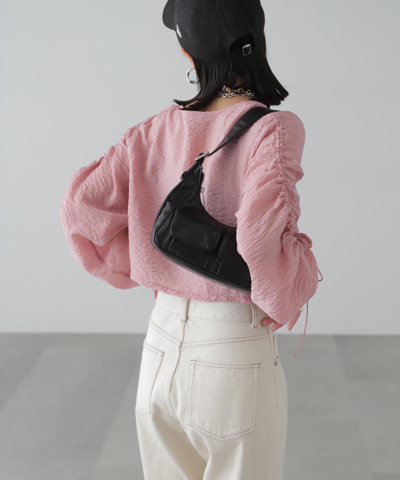 ［グレーカラーWEB限定］袖ドロストギャザーボレロ