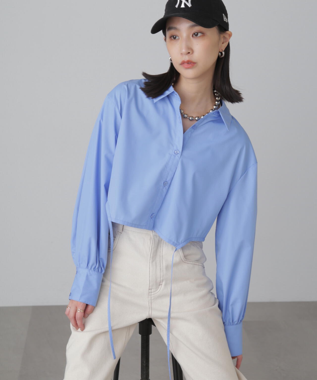 裾ドロストカッティングショート丈シャツ