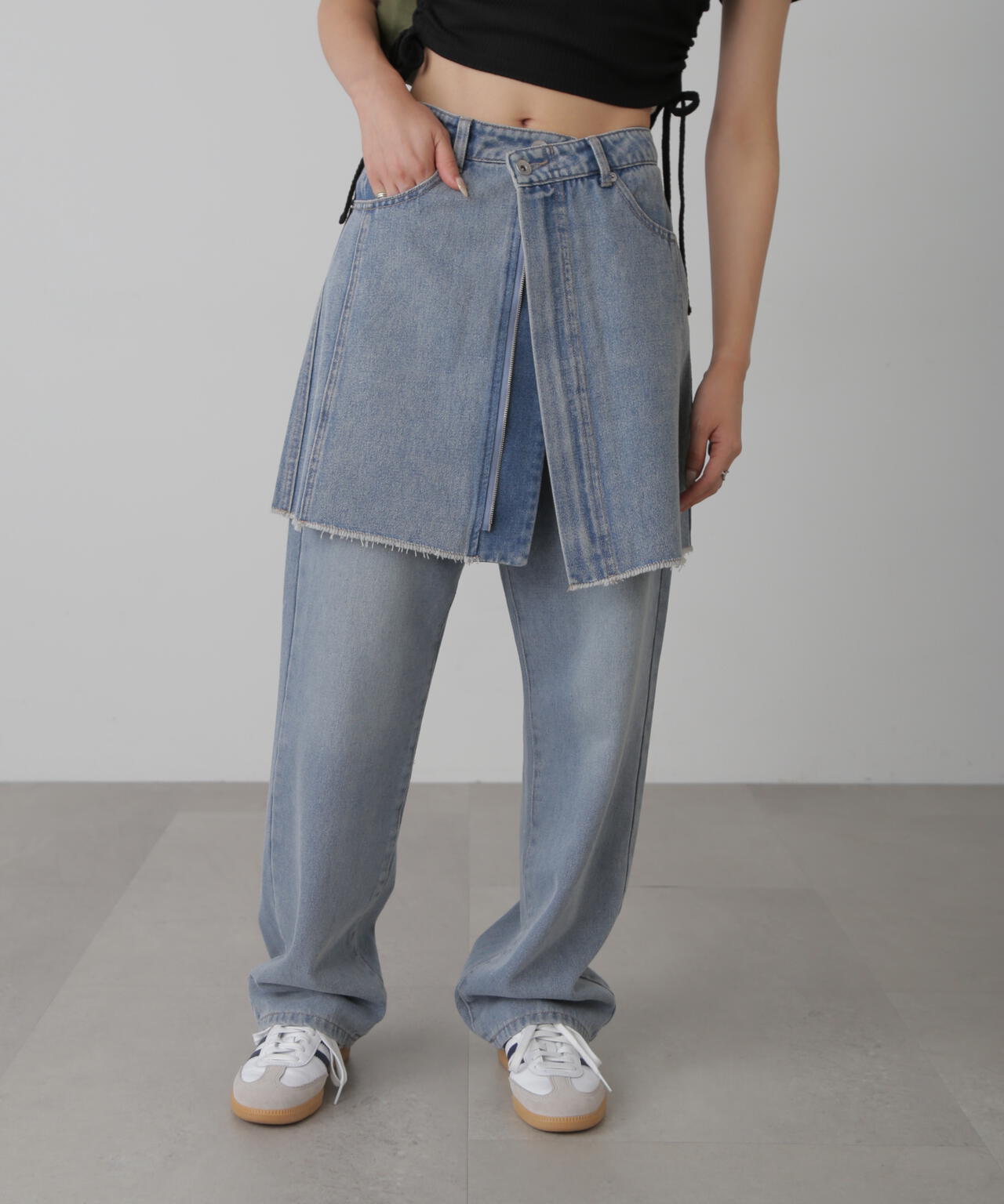 e04fd198-0bf8-59ea-b270-51d8e9455cd7_Image