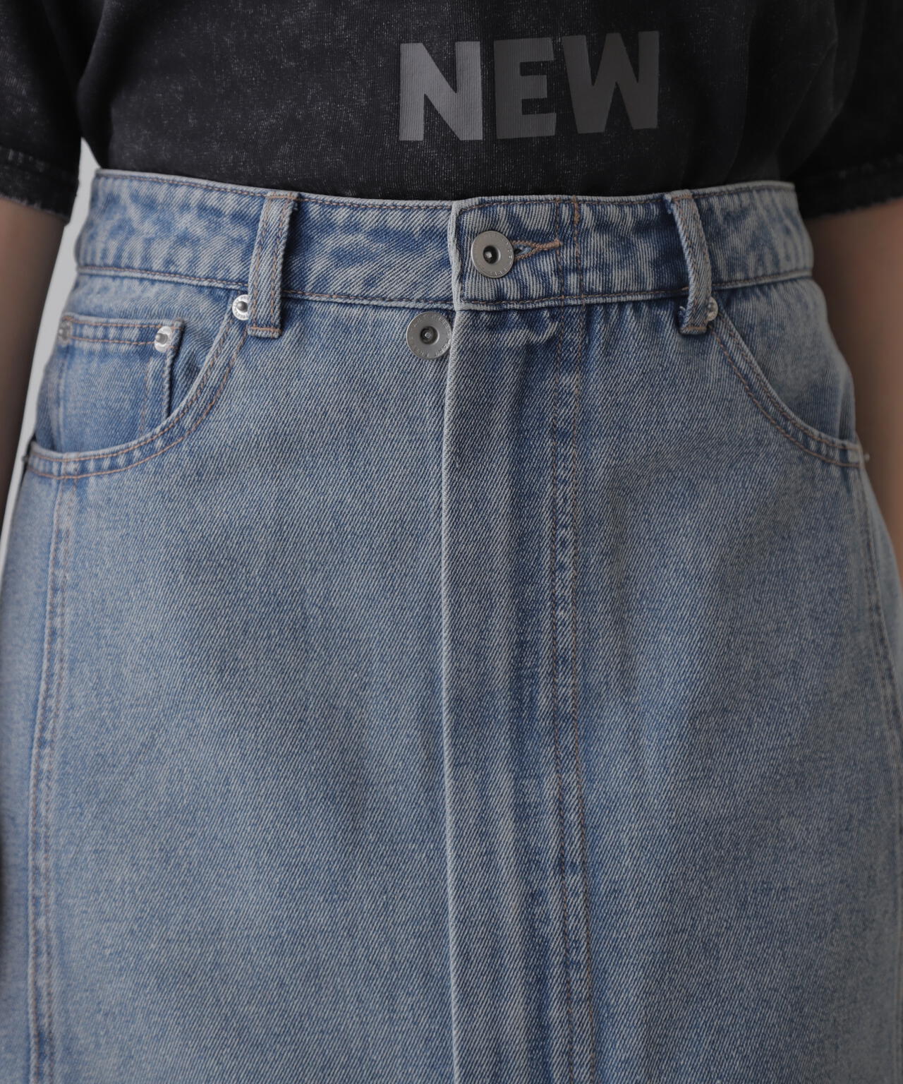 e8fce5a3-9140-503c-961c-8224c3a86662_Image