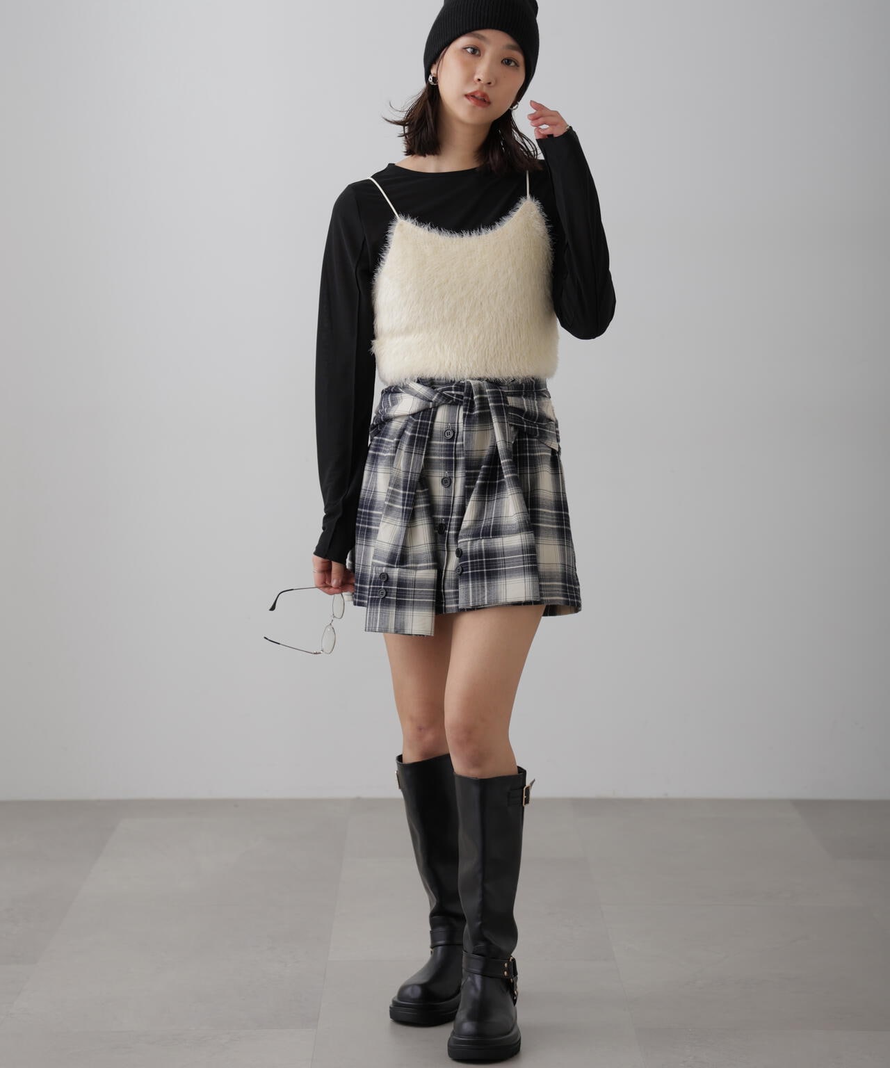 シャツ巻き風ミニスカート