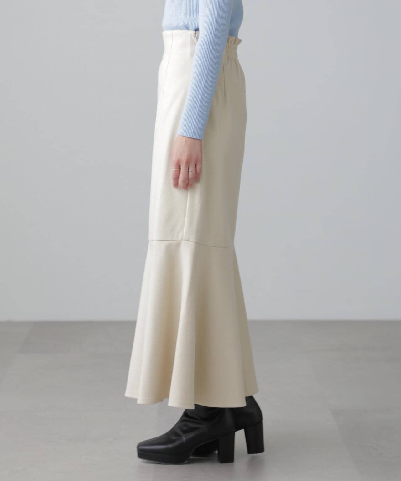 e16774fb-8a39-5b52-8d9f-7a38be1aae08_Image