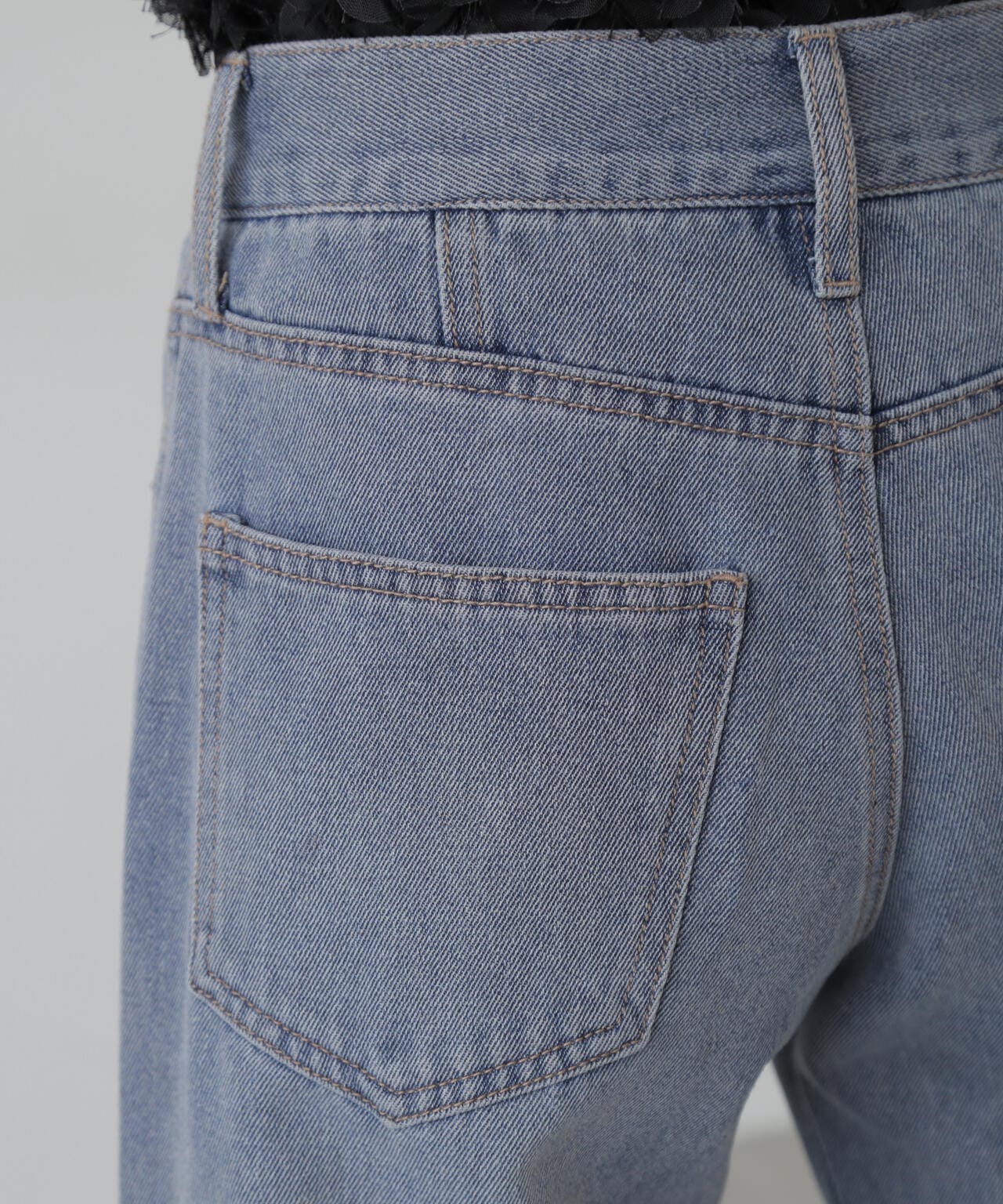 6864176c-37ef-5adf-b33d-5132f8b44ade_Image