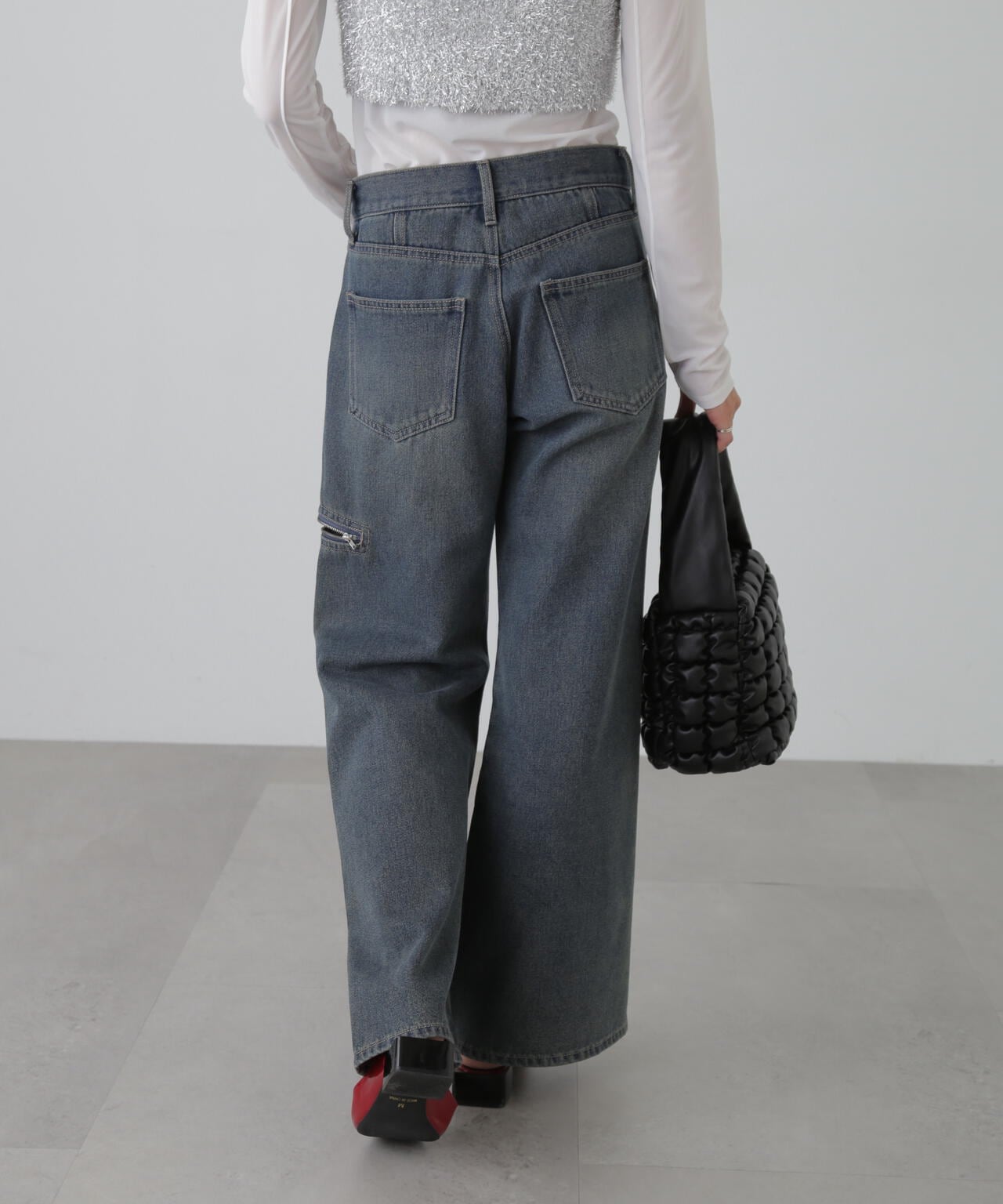 9afc4915-dba2-57bf-8532-872be7fe59ea_Image