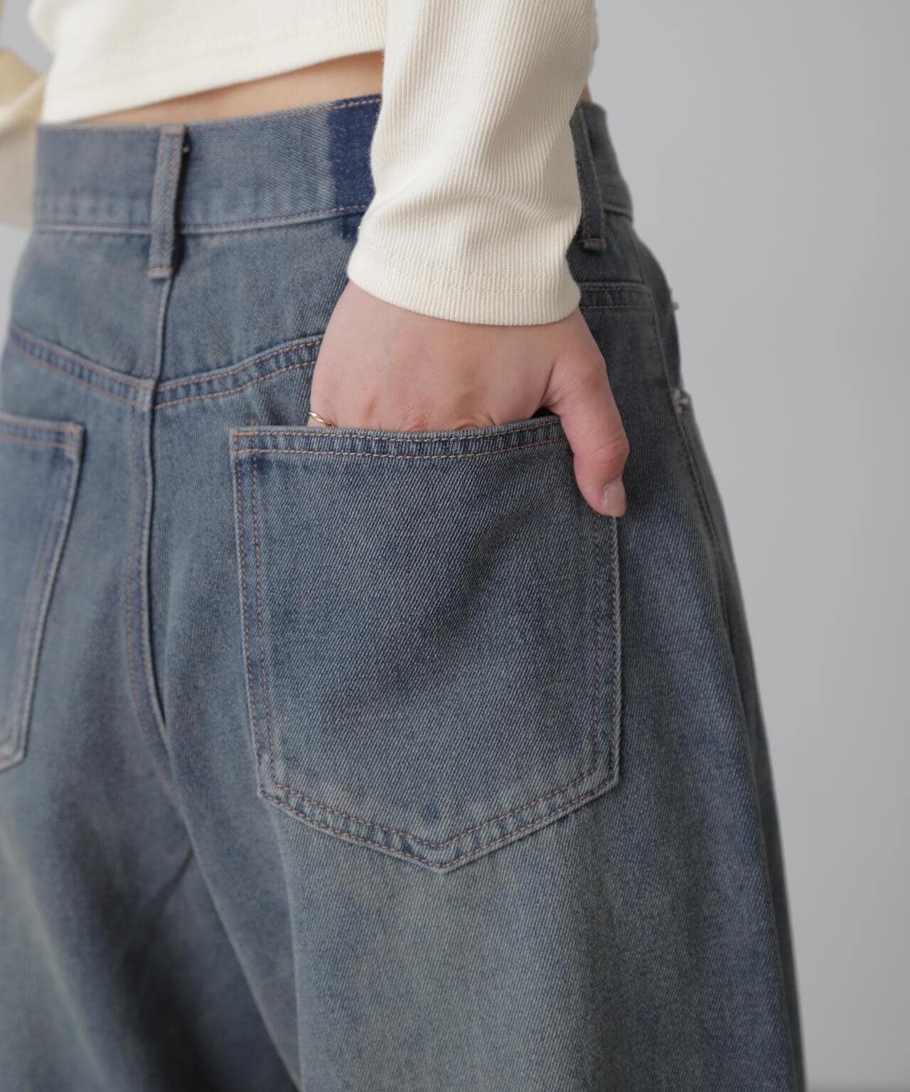 9ddabe10-0547-5716-b1d4-208ab53da73d_Image