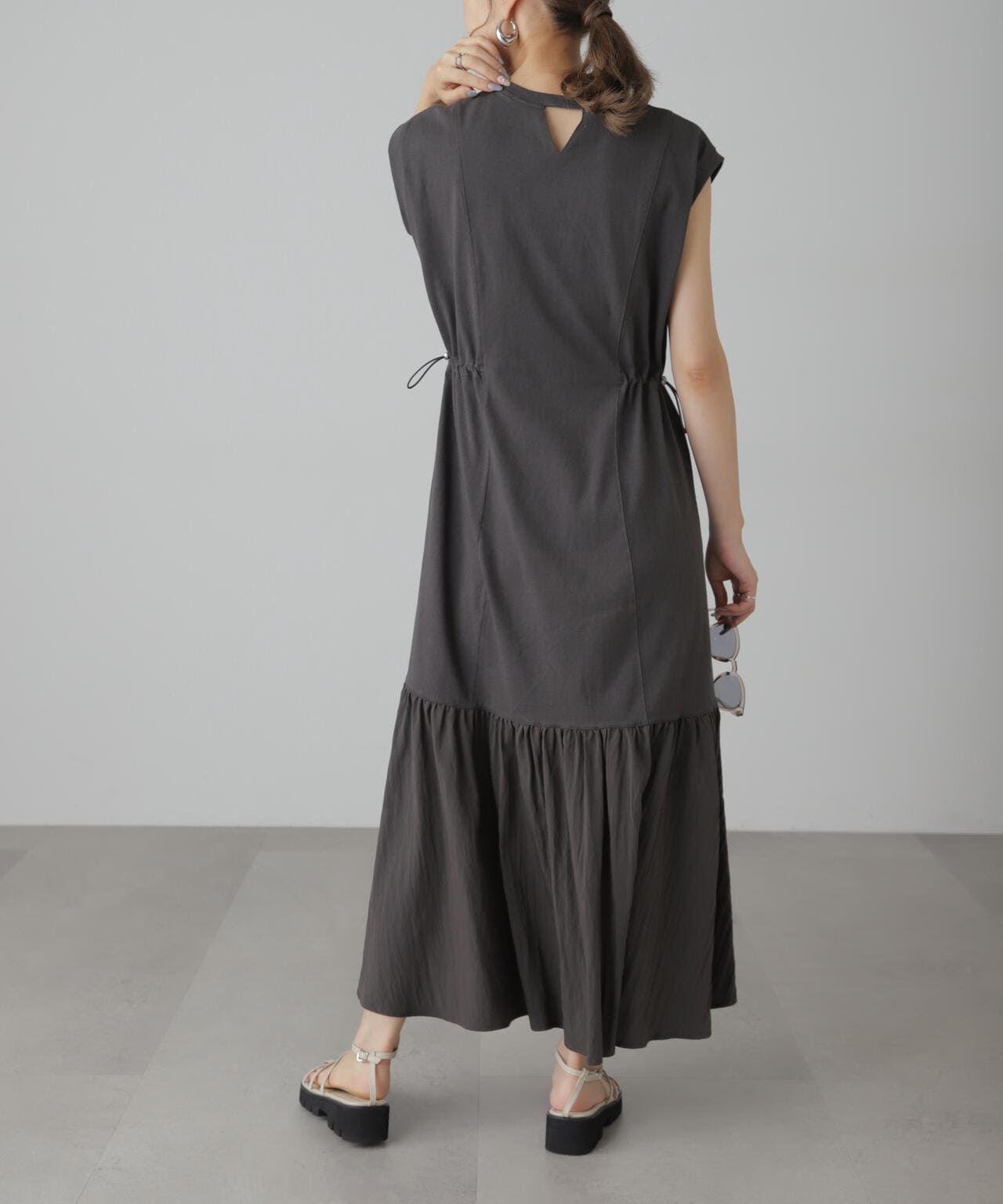 布帛ドッキングフレンチスリーブカットワンピース | FREE'S MART