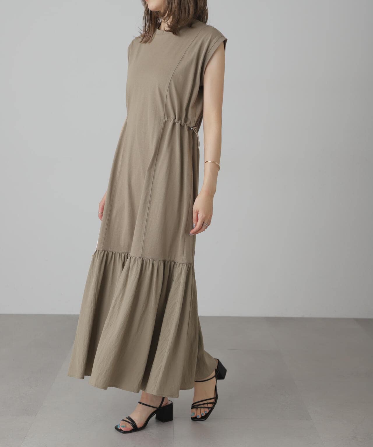 布帛ドッキングフレンチスリーブカットワンピース | FREE'S MART