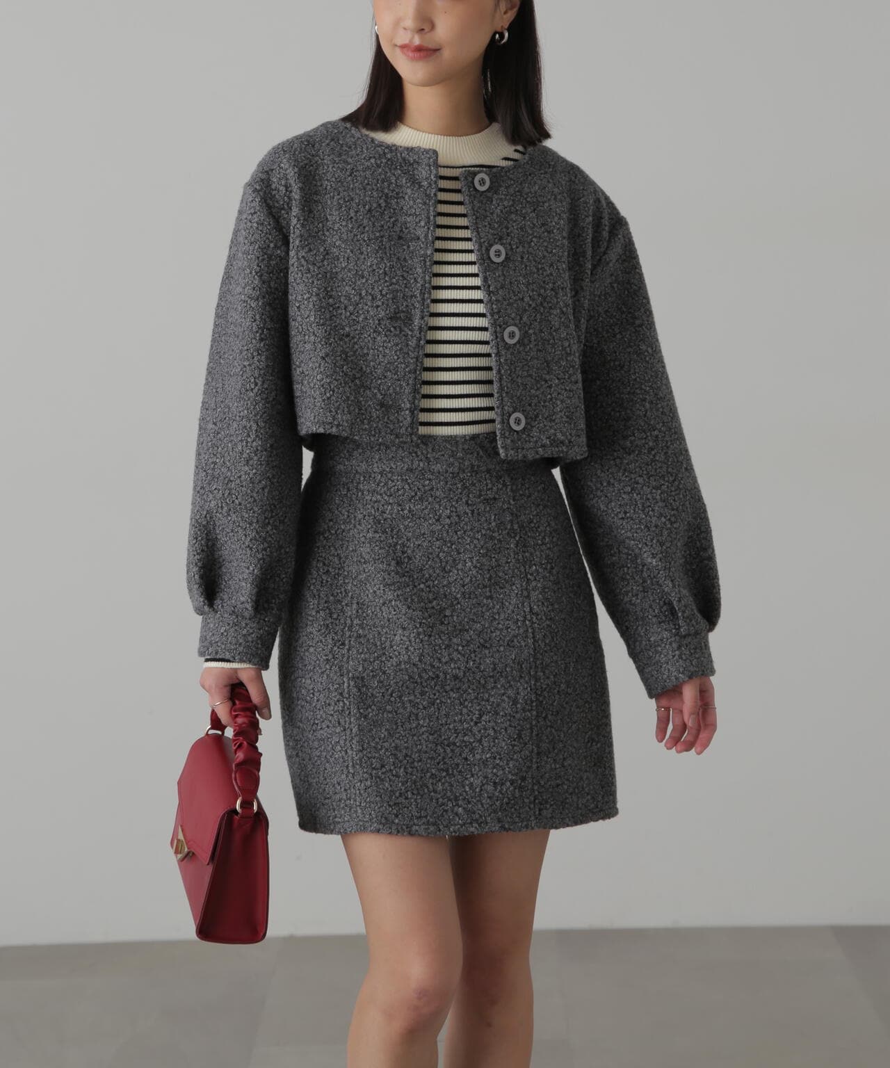 まぃまぃ【FENDI】カーディガン＋【FREE'S MART】スカート ミニブークレカーディガン＆ミニスカート | FREE'S MART（フリーズ