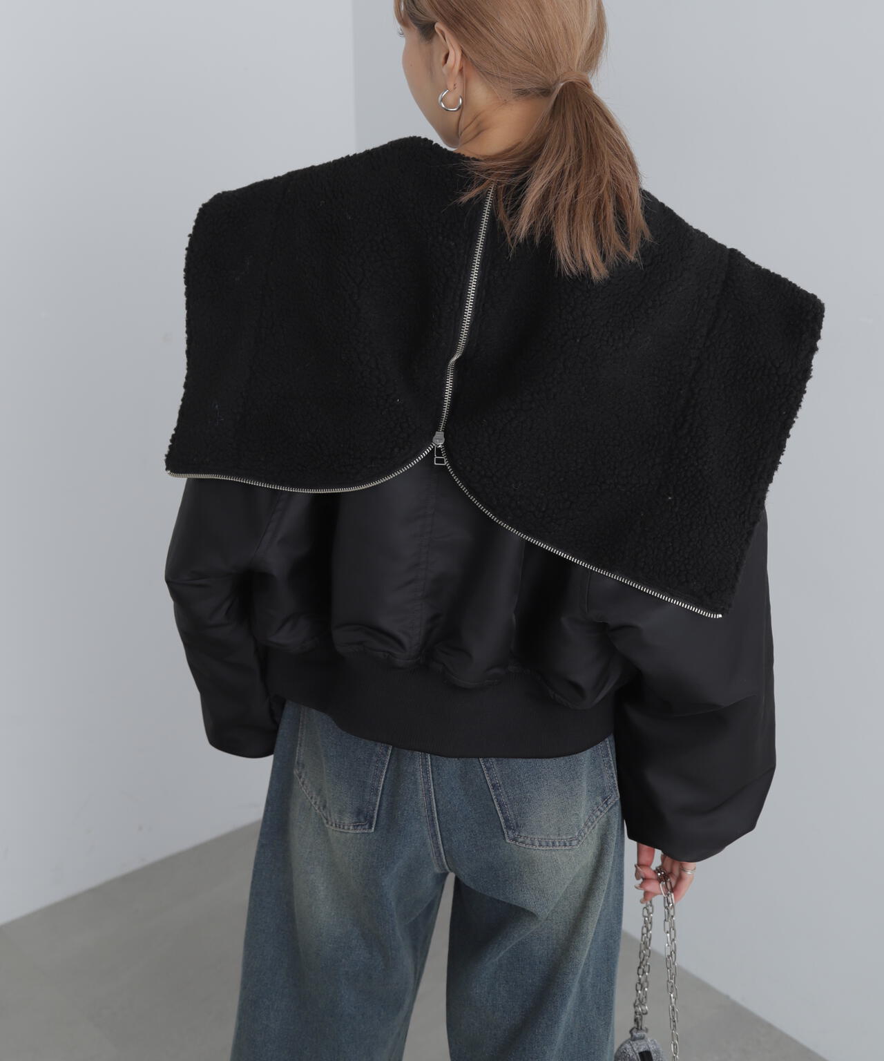 18db0f37-461d-55cf-89da-e308a23cad55_Image