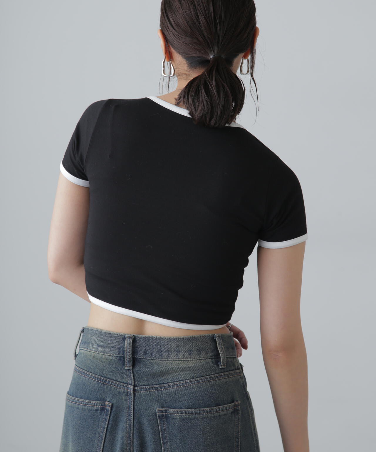 ショート丈リンガーTシャツ
