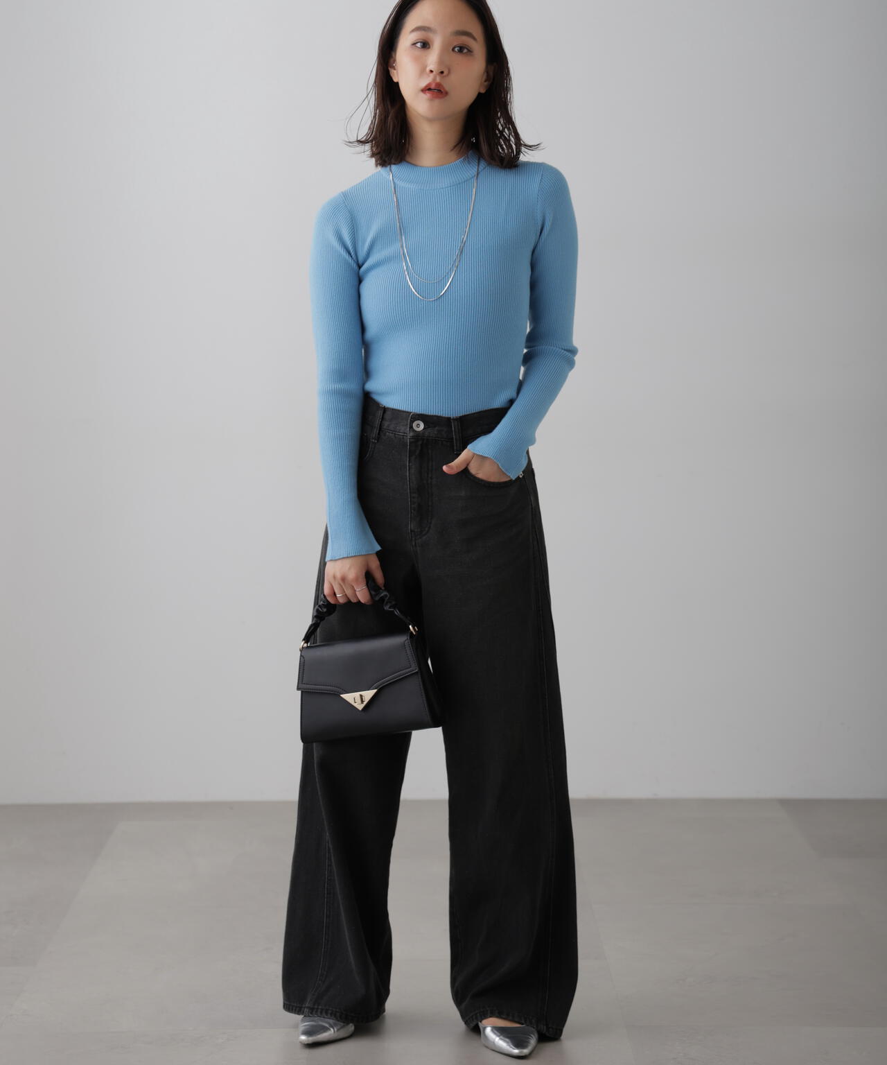 84834963-79de-596e-ba0a-d2af4002ed51_Image