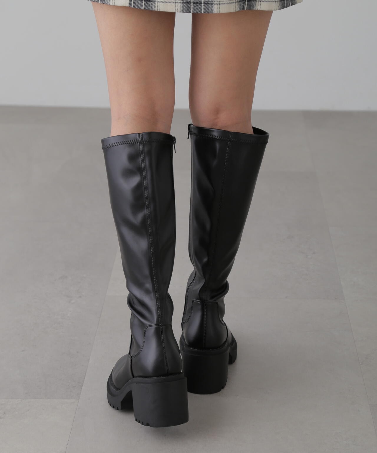 ba153e25-aaeb-5a16-8465-b49283422fb2_Image