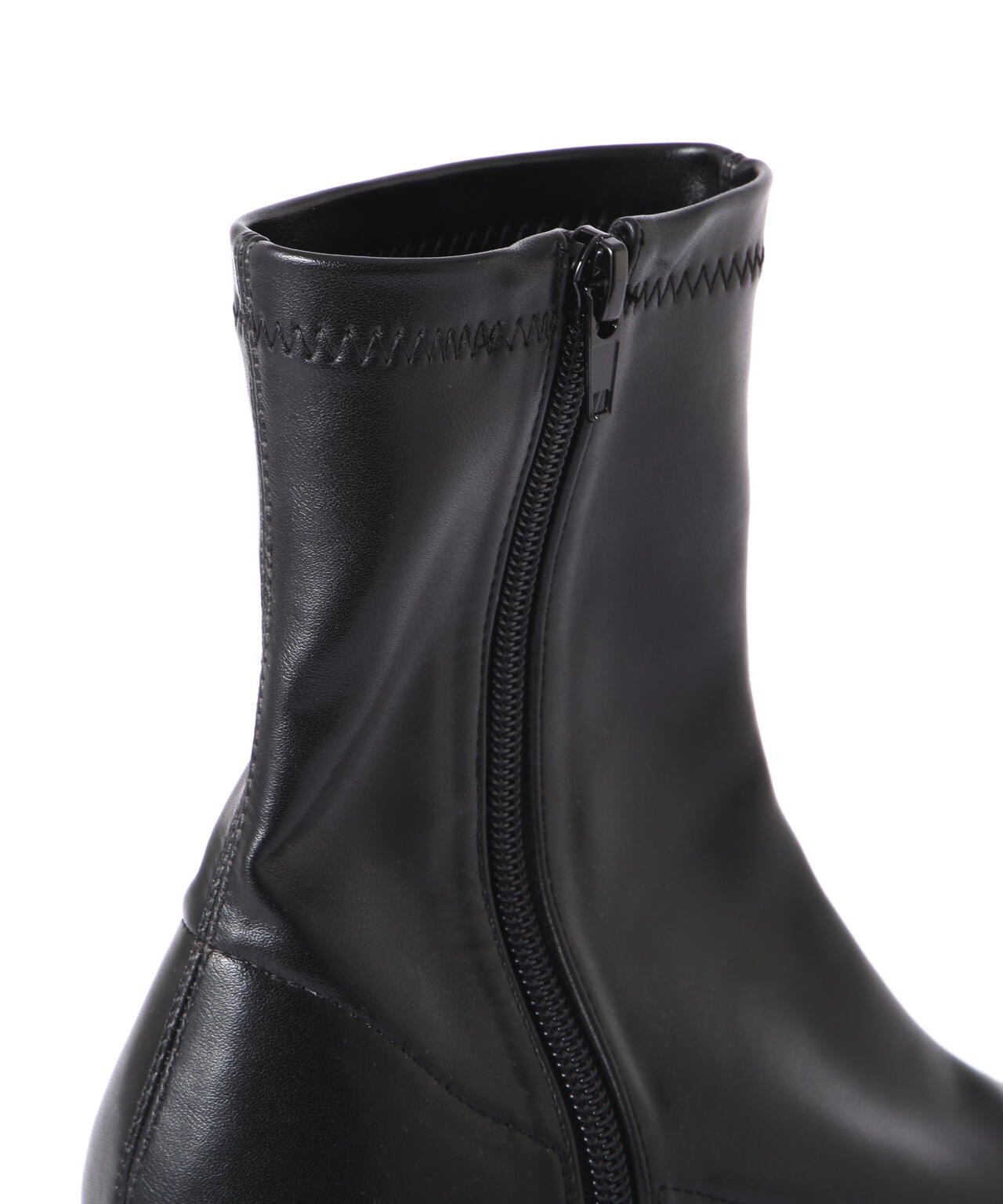 e02368be-a68e-5062-b587-914a42c4df4d_Image