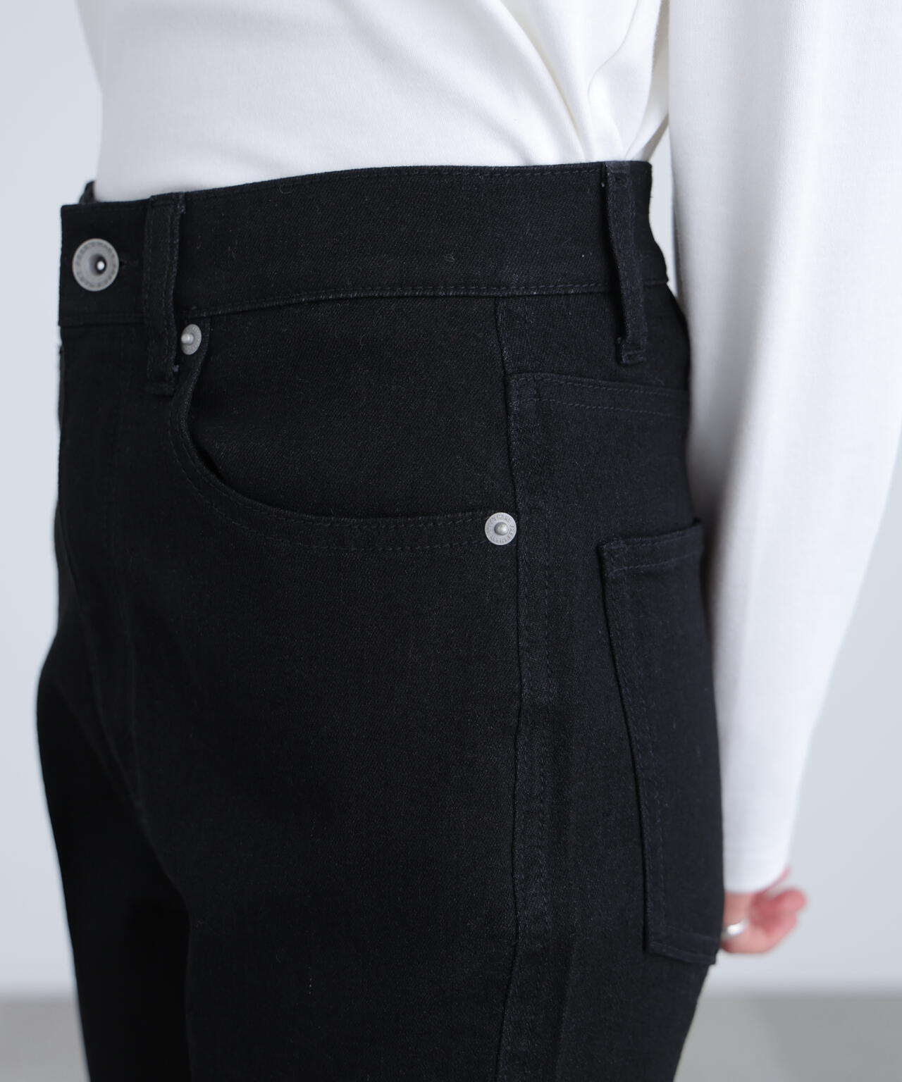 【累計販売3万本突破！選べる5色】【4サイズ展開XS-L] 内スリットベルボトムデニムパンツ【低身長サイズ有】