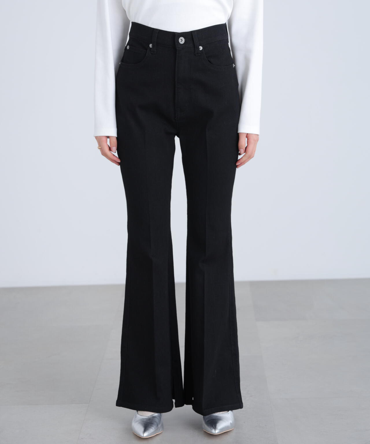 【累計販売3万本突破！選べる5色】【4サイズ展開XS-L] 内スリットベルボトムデニムパンツ【低身長サイズ有】