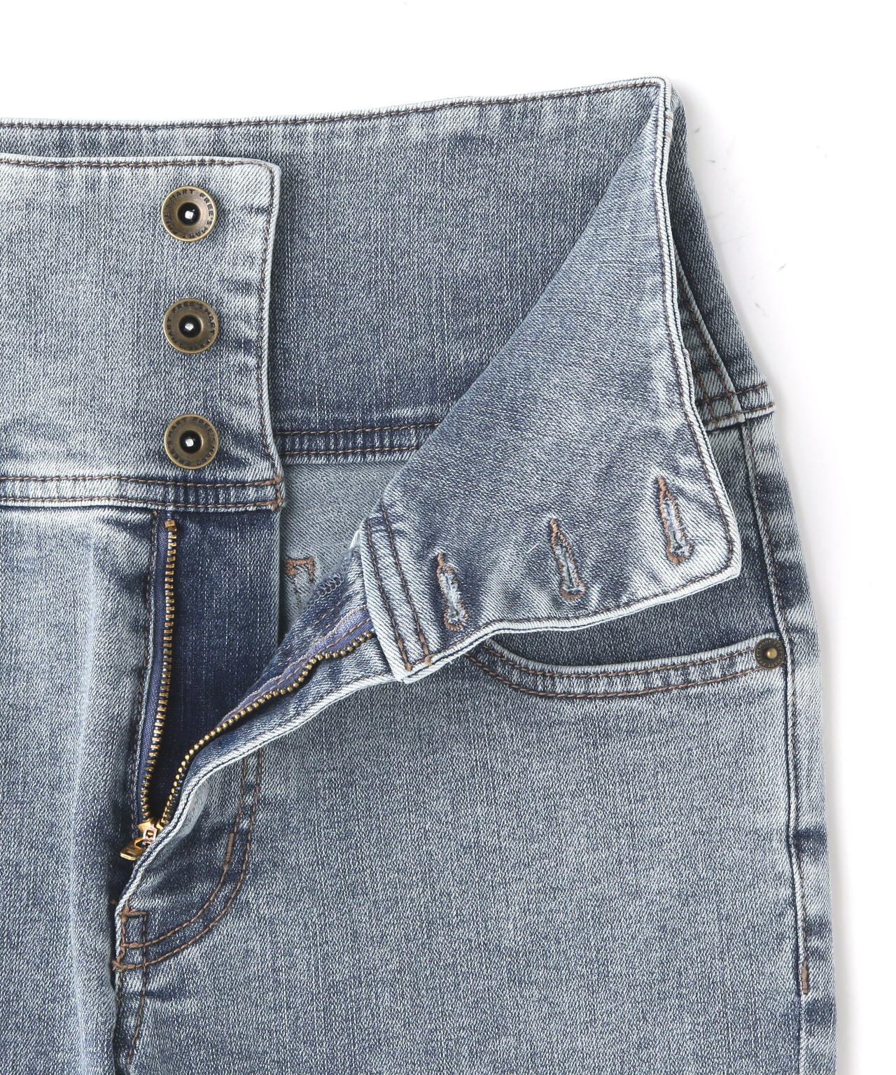 0a5576f0-00d7-5dd2-b728-693d64e506f9_Image