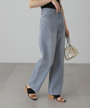 b738dc91-deef-5a18-95e3-aa364f641902_Image