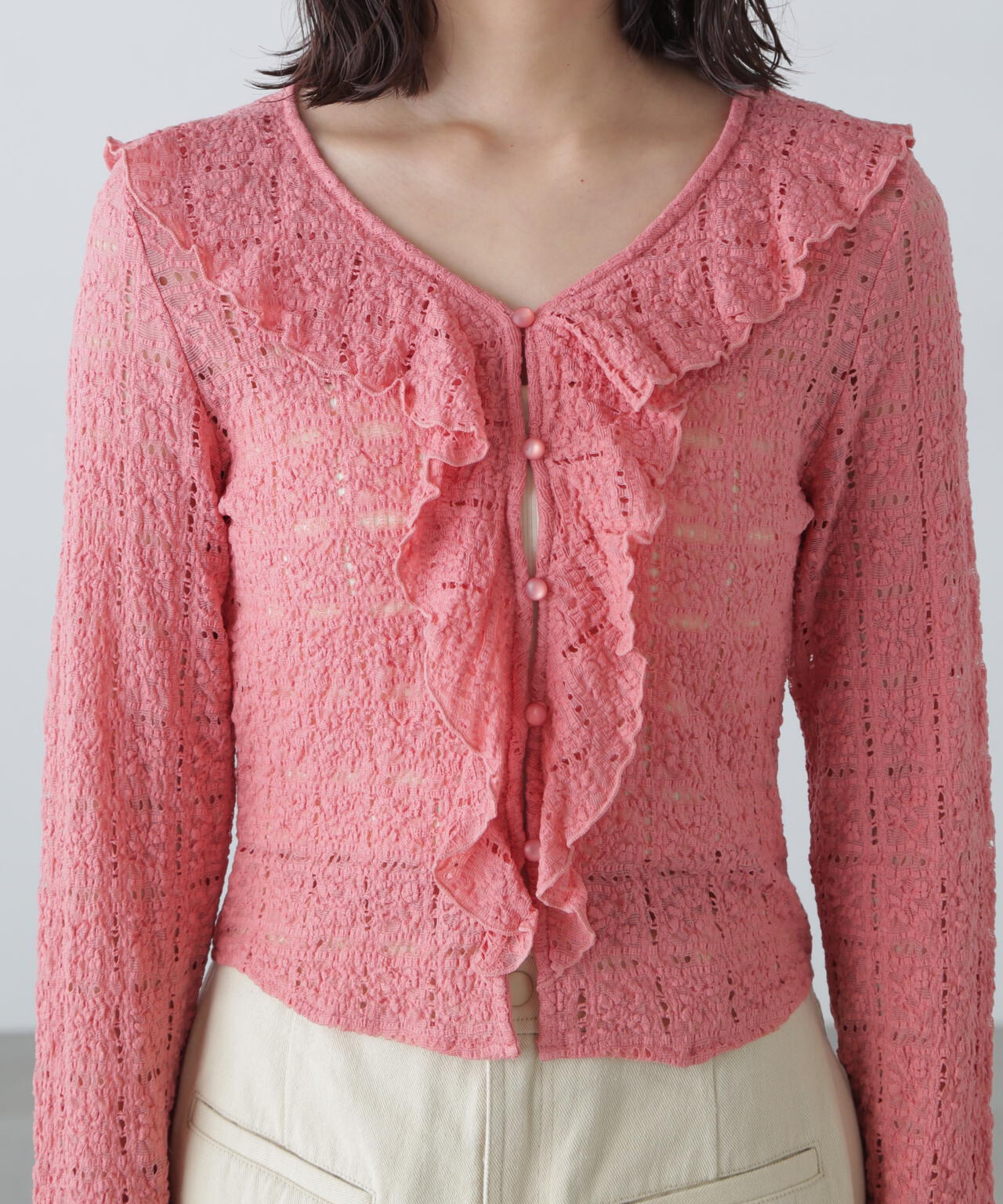 レースラッフルカットソーブラウス