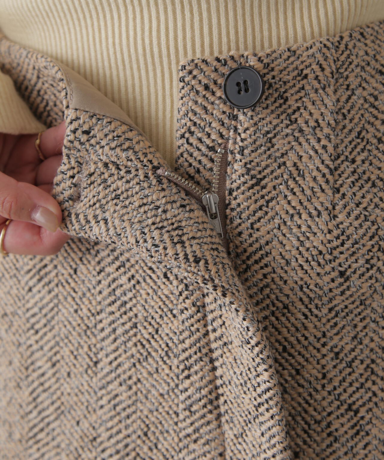 c65af295-39cb-548a-bc37-de34be717381_Image