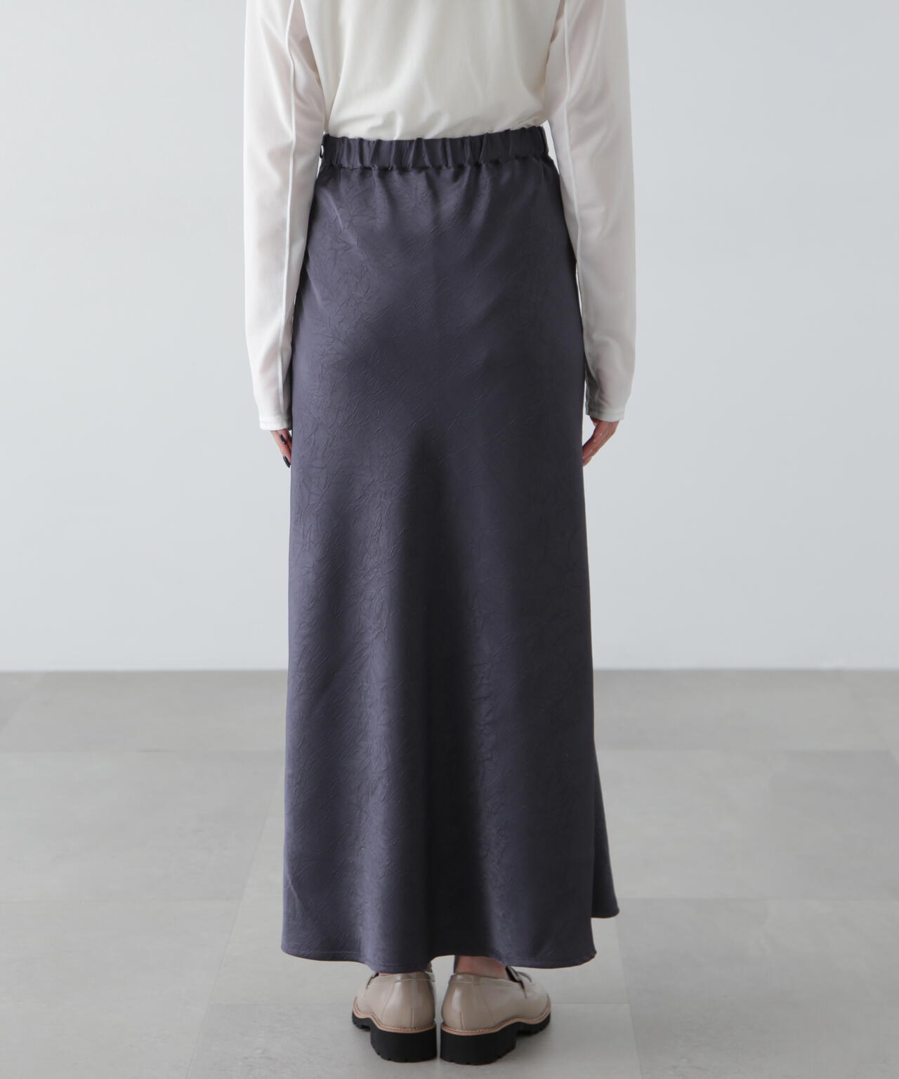 ワッシャーサテンナロースカート