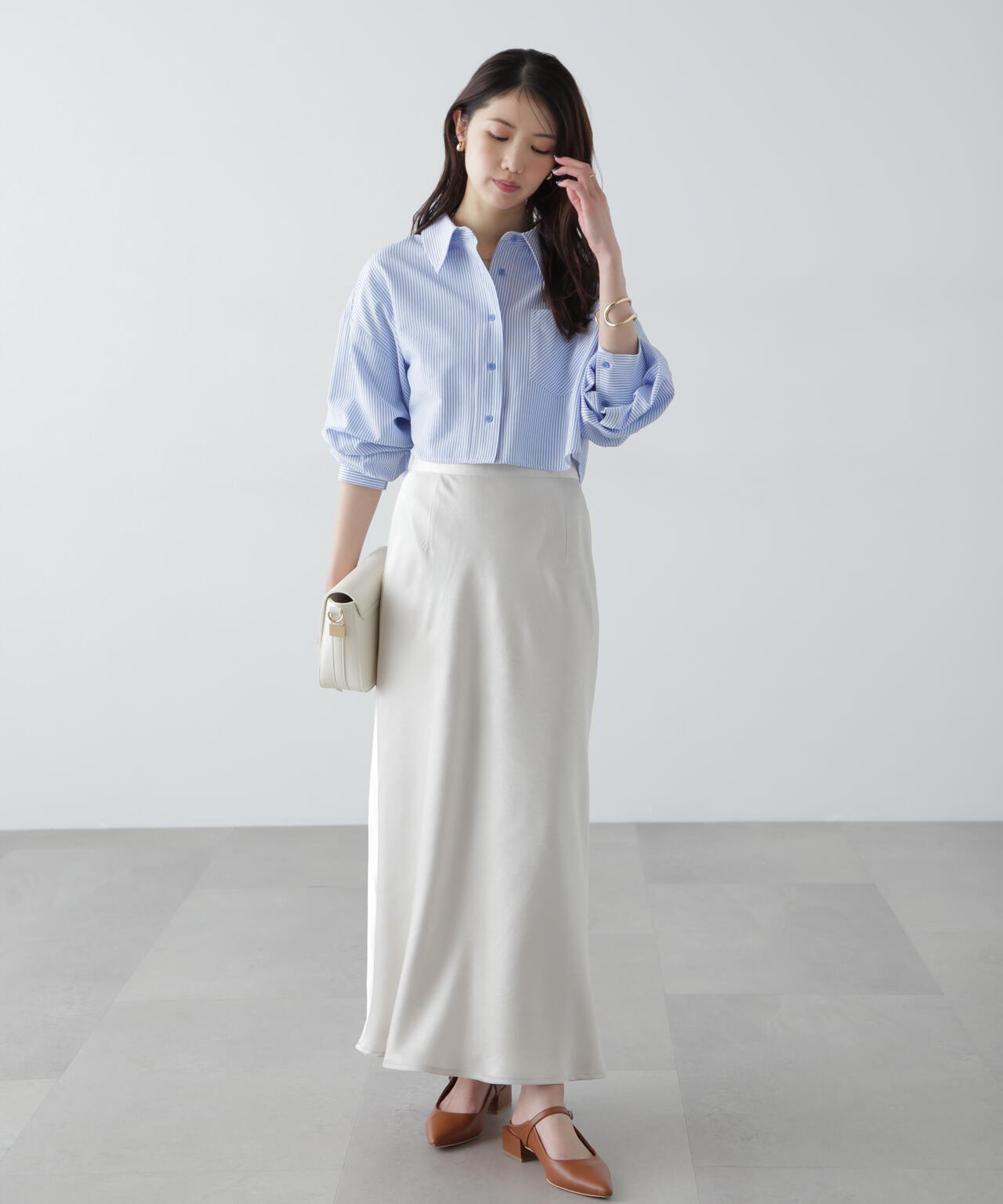 ワッシャーサテンナロースカート