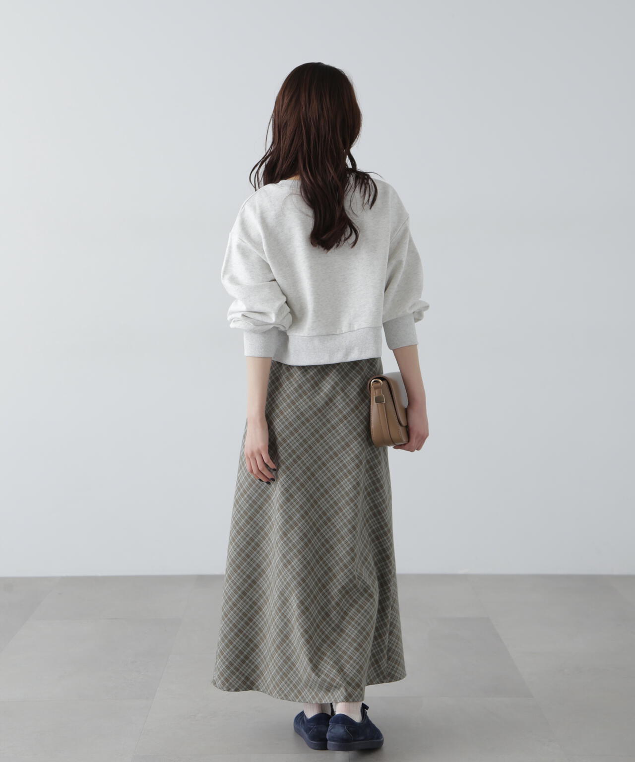 81ca6881-2bae-5b2e-9cc7-b8b4d62e3f1e_Image