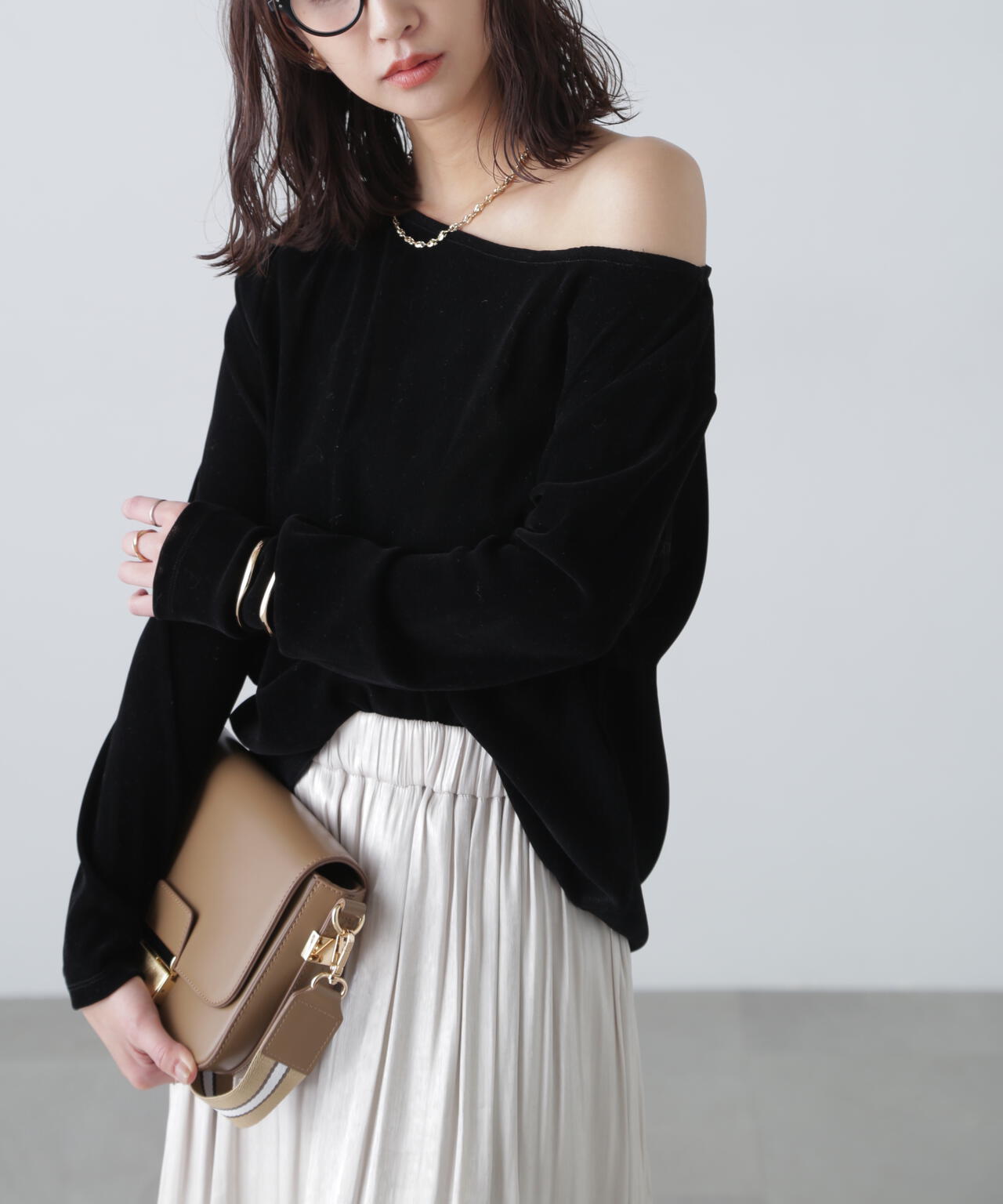 ［MFM］オープンネックフロッキーカットソー