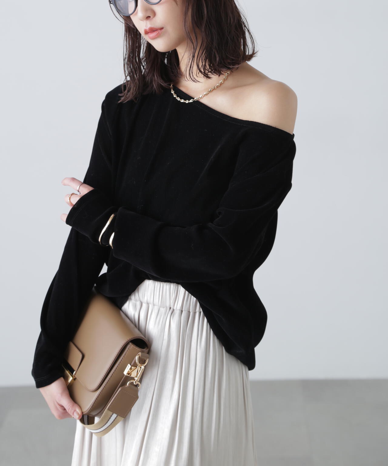 ［MFM］オープンネックフロッキーカットソー