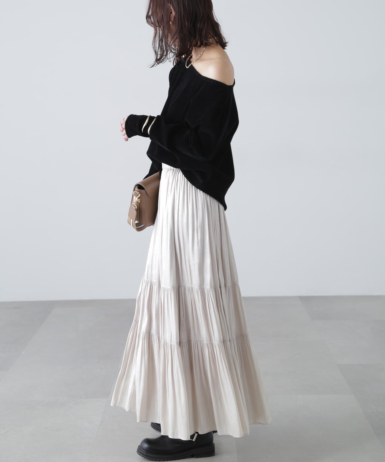 ［MFM］オープンネックフロッキーカットソー