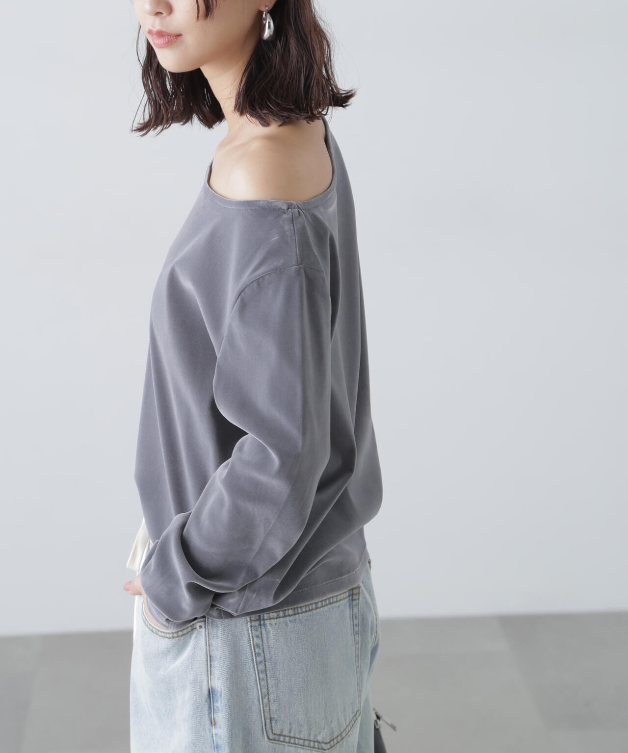 ［MFM］オープンネックフロッキーカットソー