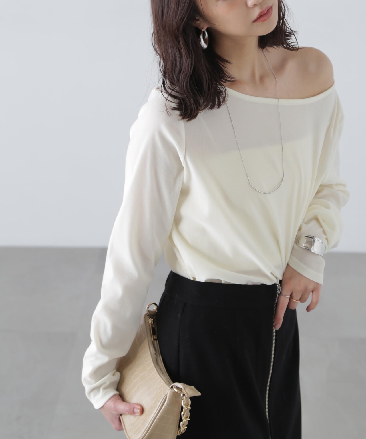 ［MFM］オープンネックフロッキーカットソー