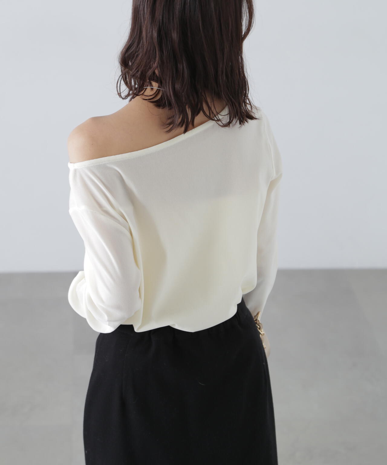 ［MFM］オープンネックフロッキーカットソー