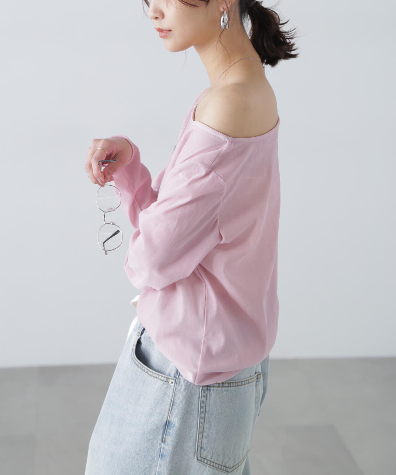 ［MFM］オープンネックフロッキーカットソー