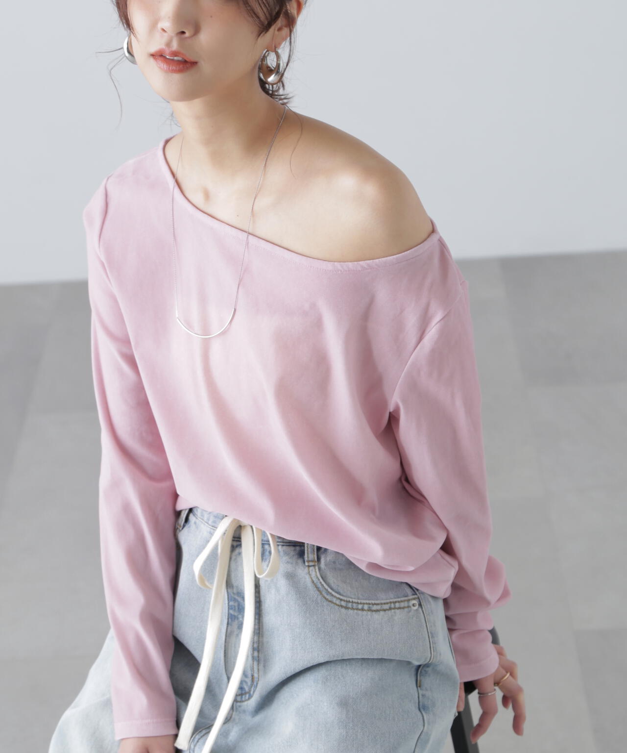 ［MFM］オープンネックフロッキーカットソー