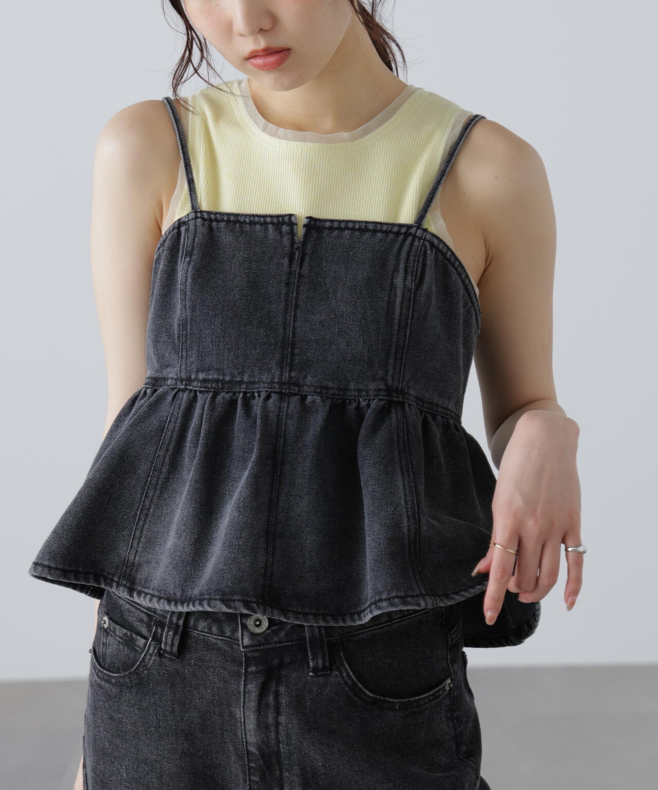 ペプラムギャザーデニムビスチェ | FREE'S MART（フリーズマート