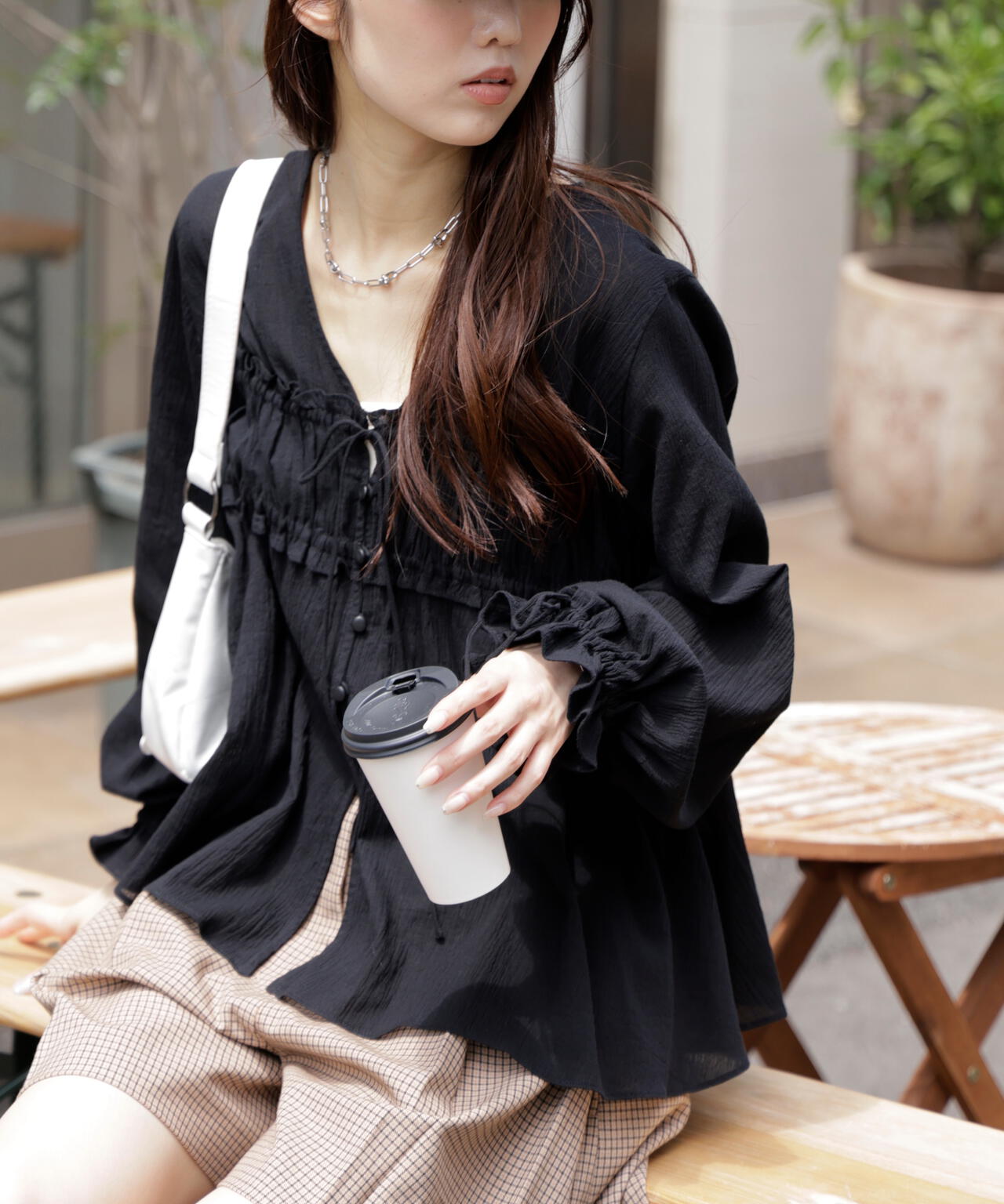 チャンマー　ふんわりブラウス シャーリング切り替えVネックブラウス | FREE'S MART（フリーズ