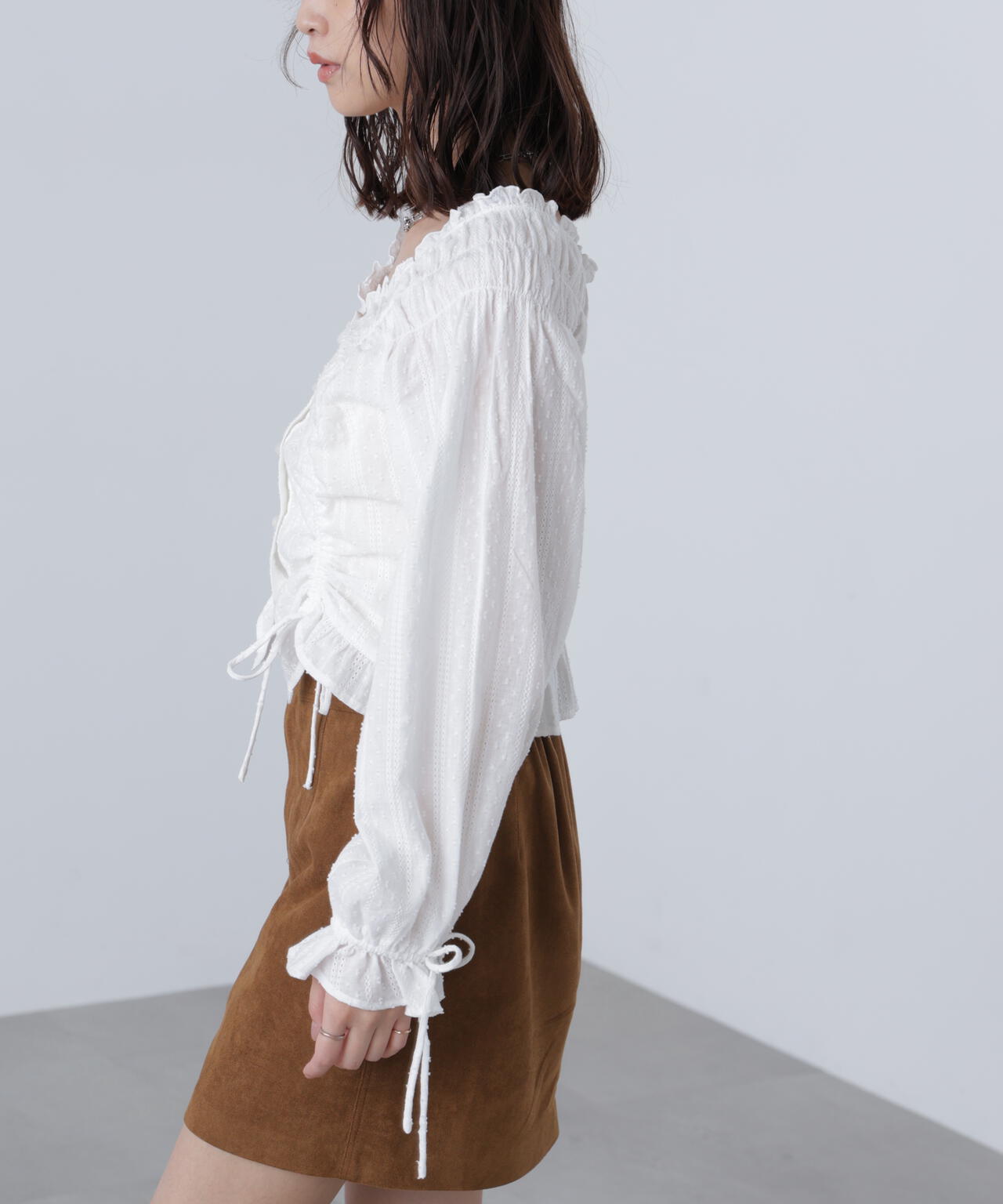 ドロストリボン長袖ブラウス