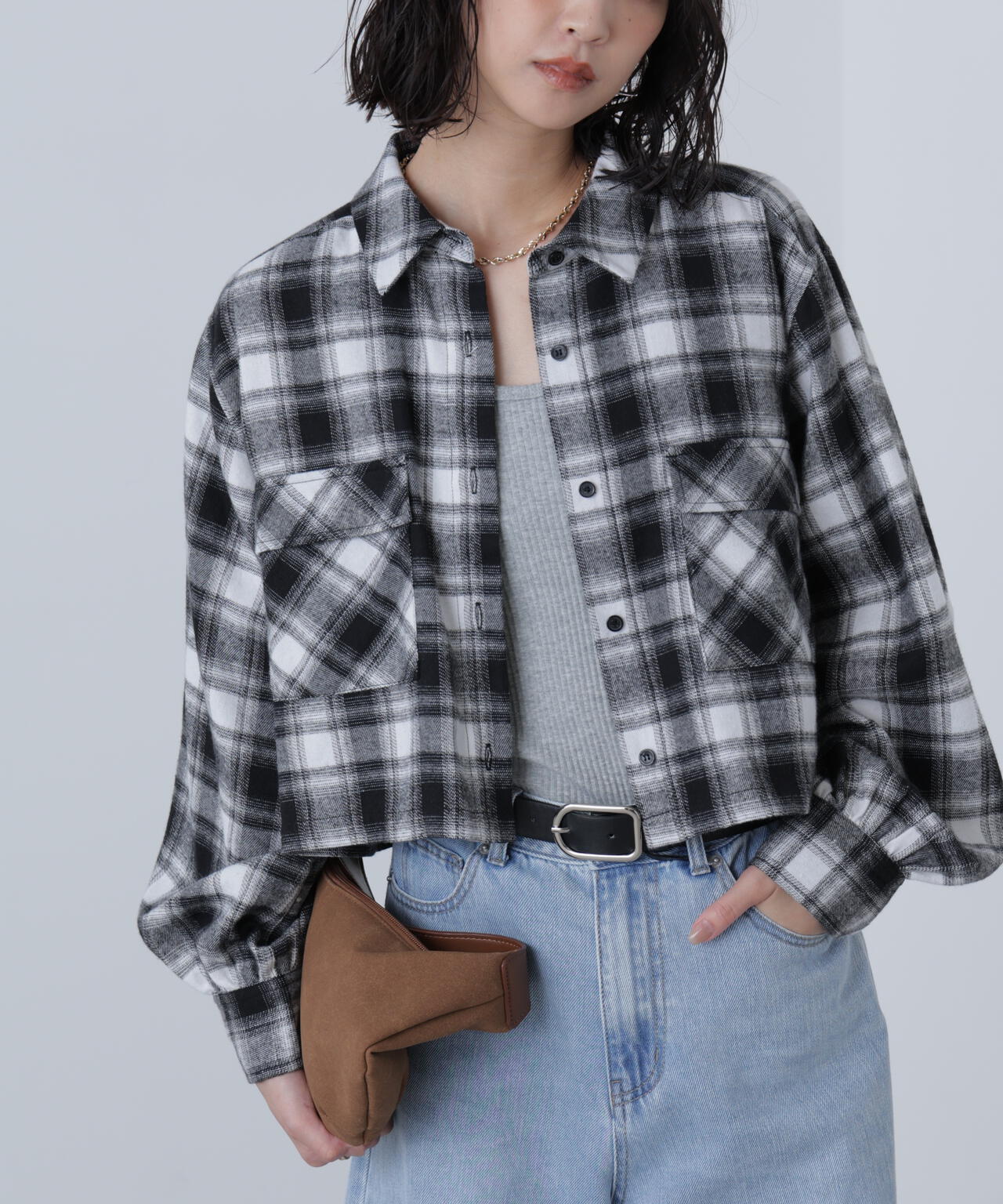 ビッグポケットショート丈シャツ