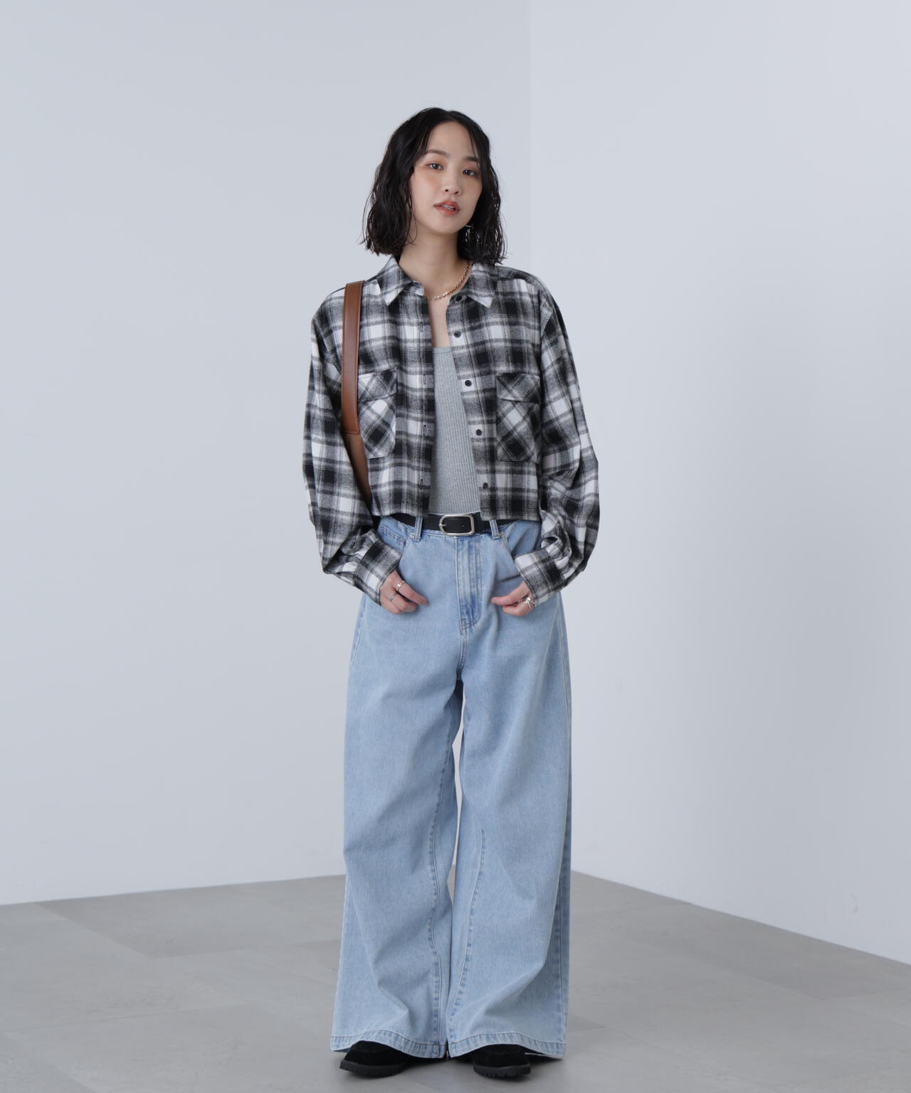 ビッグポケットショート丈シャツ