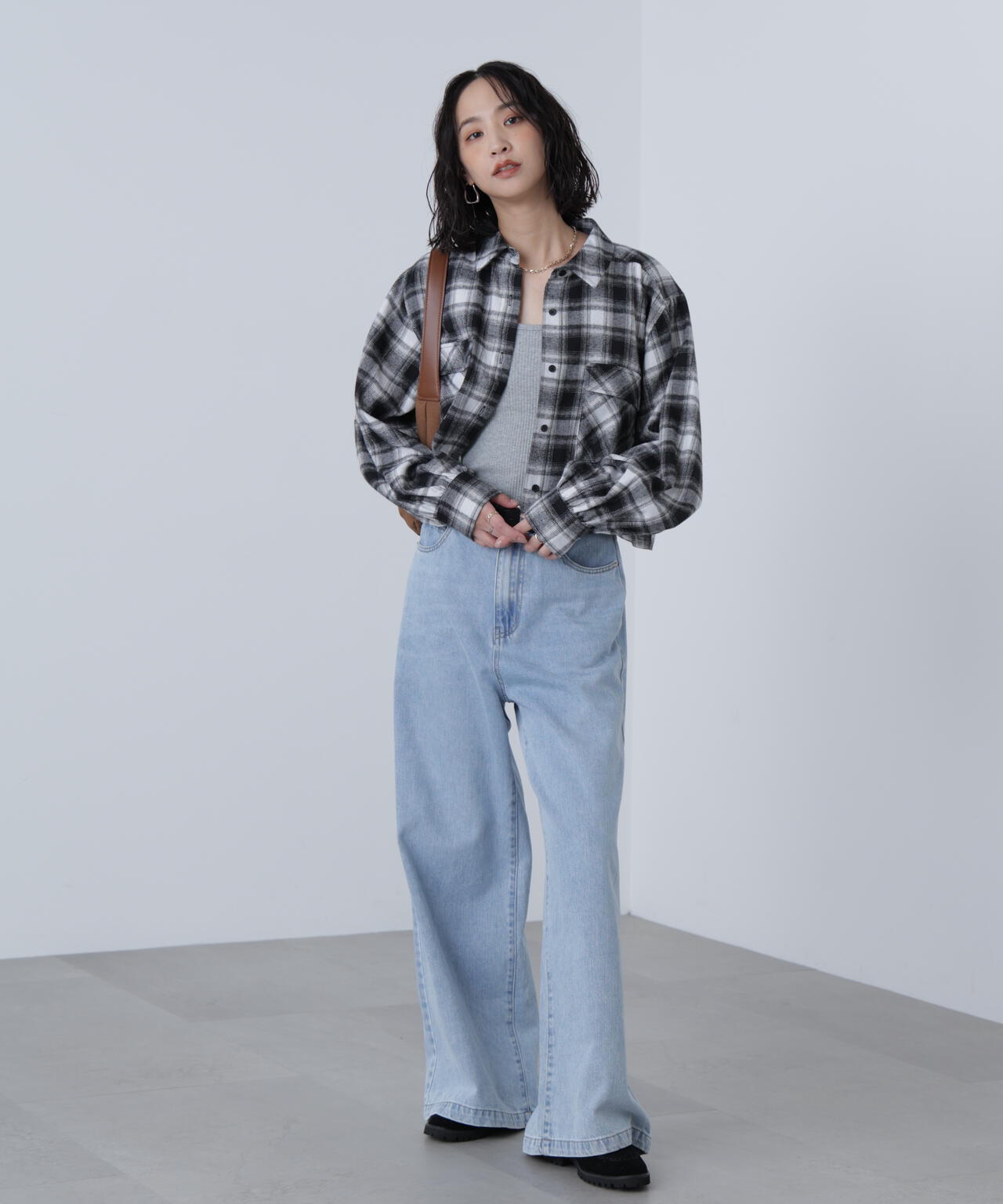 ビッグポケットショート丈シャツ