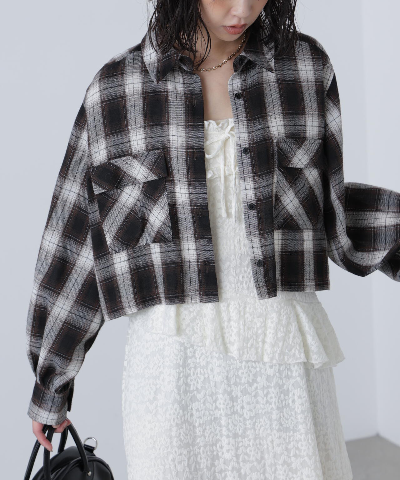 ビッグポケットショート丈シャツ