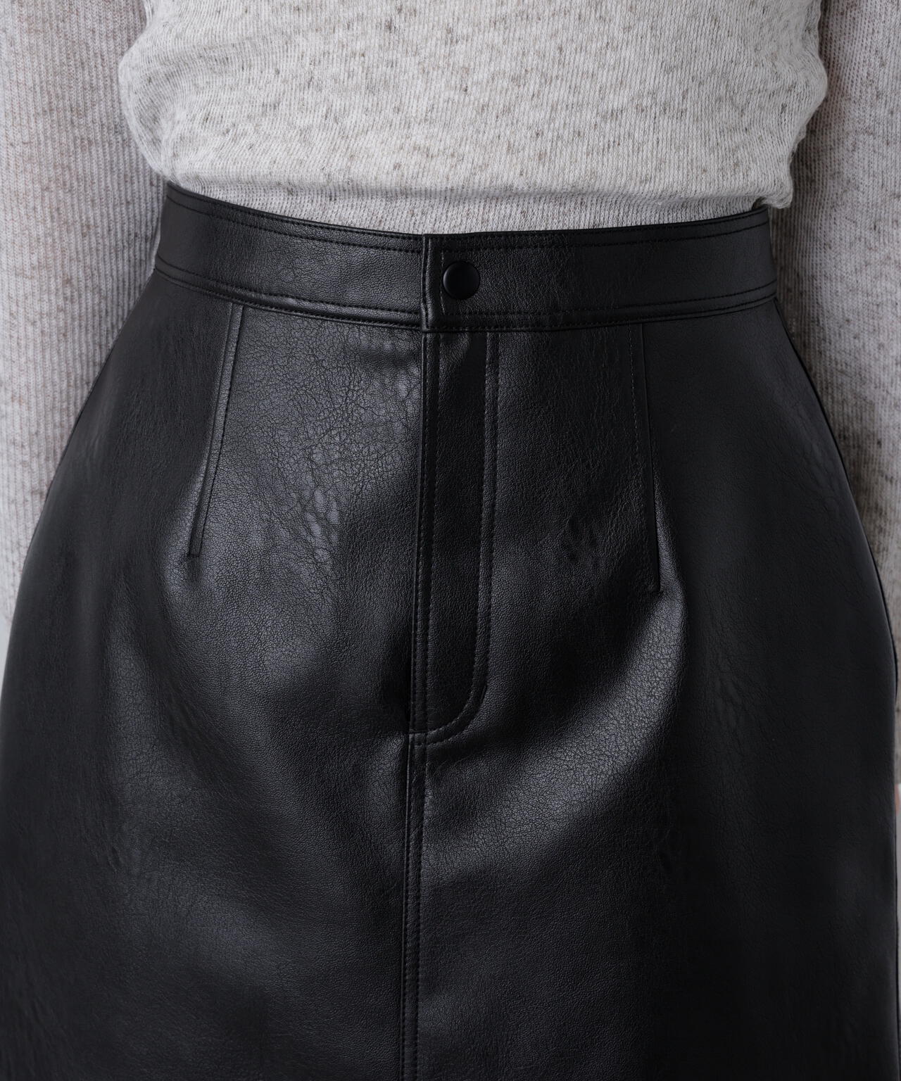合皮ミニスカート