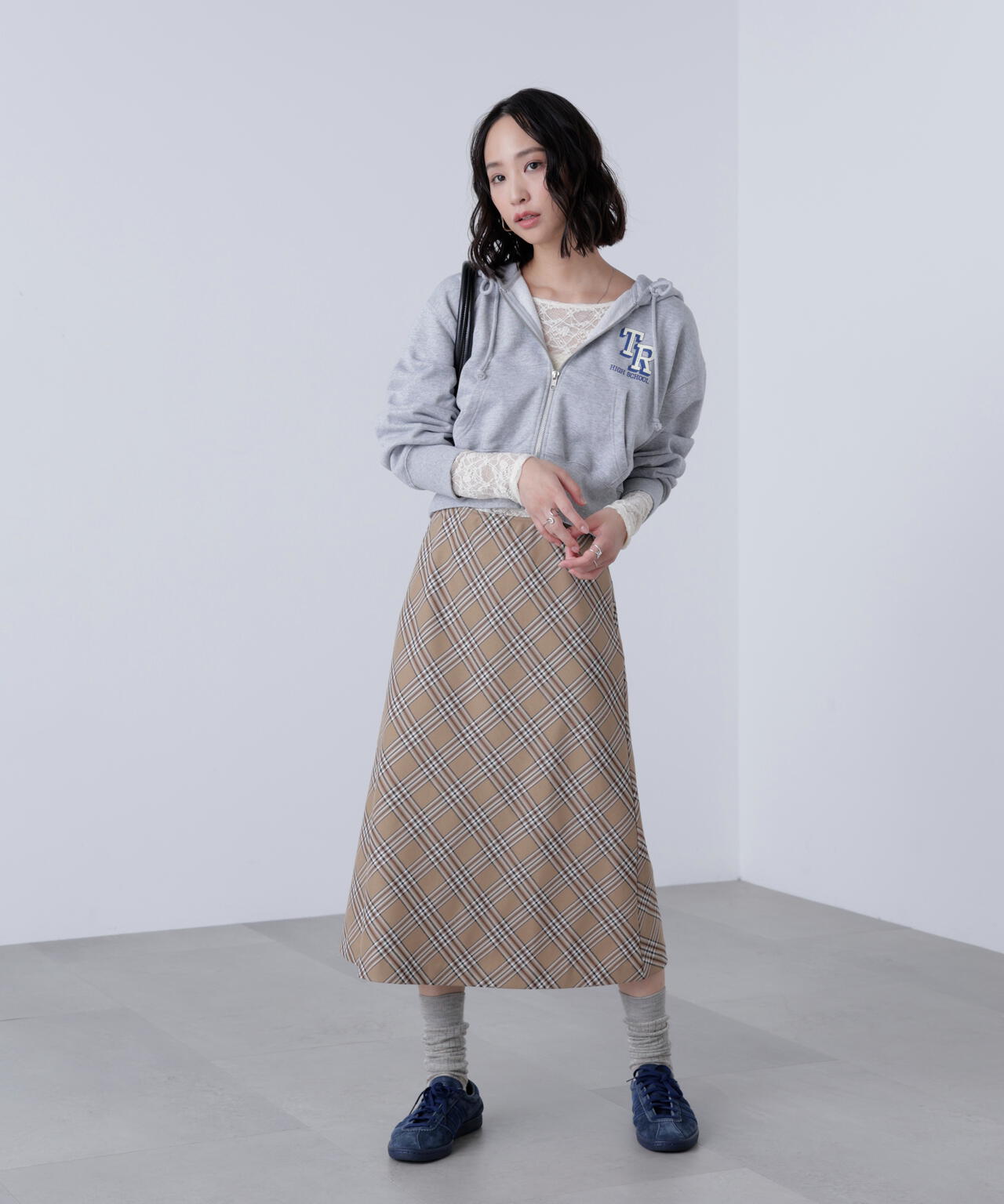 バイアスミディチェックスカート