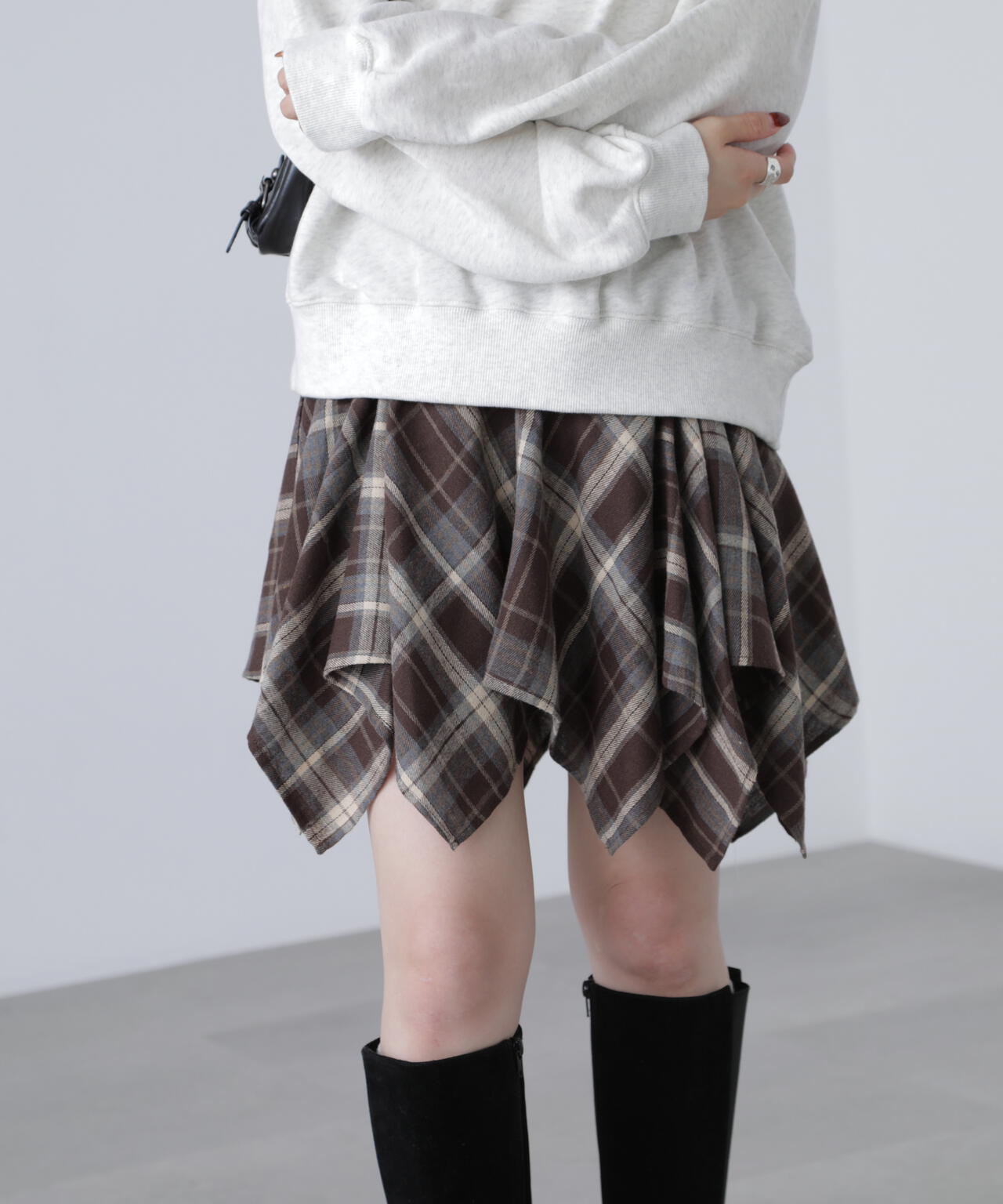 イレヘムギャザーミニスカート