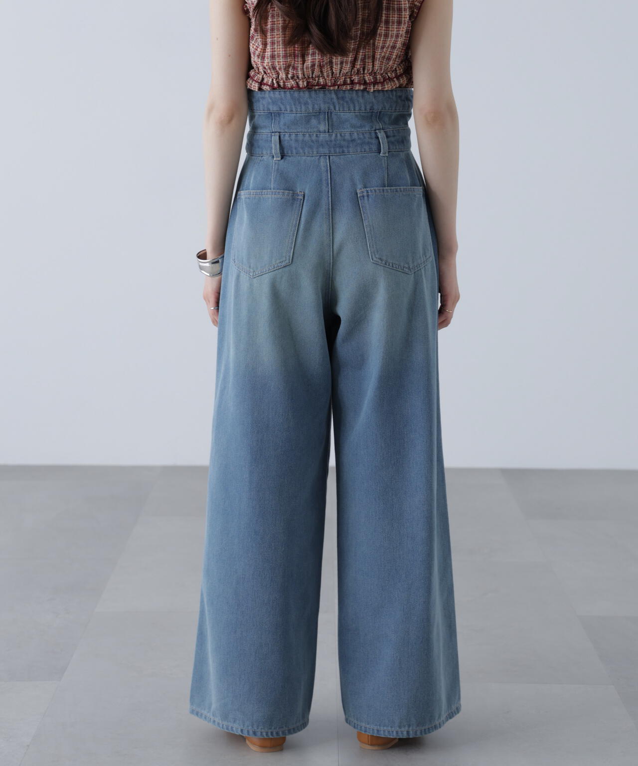 折り返しハイウエストデニムパンツ