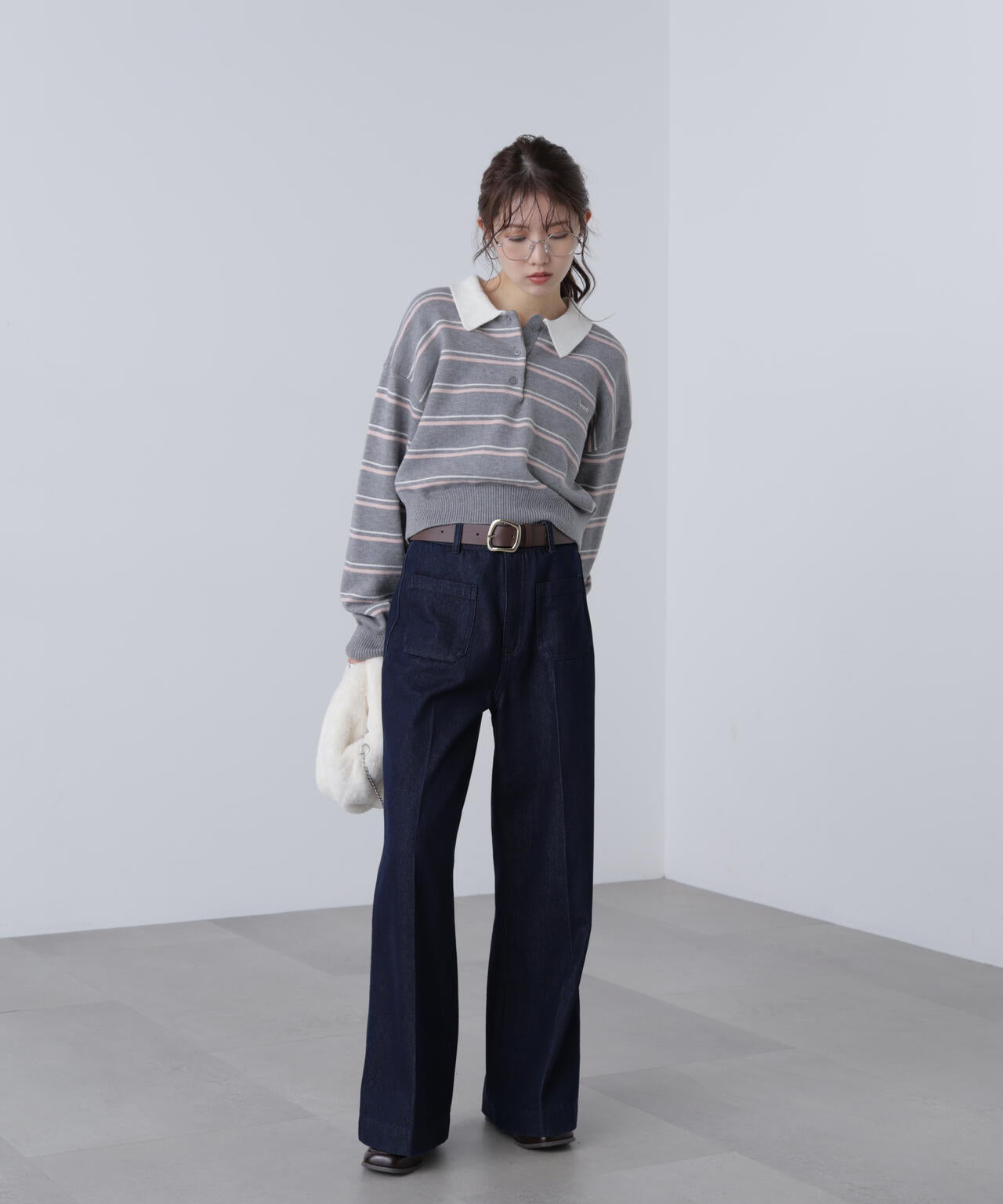 フロントポケットソフトバギーデニムパンツ