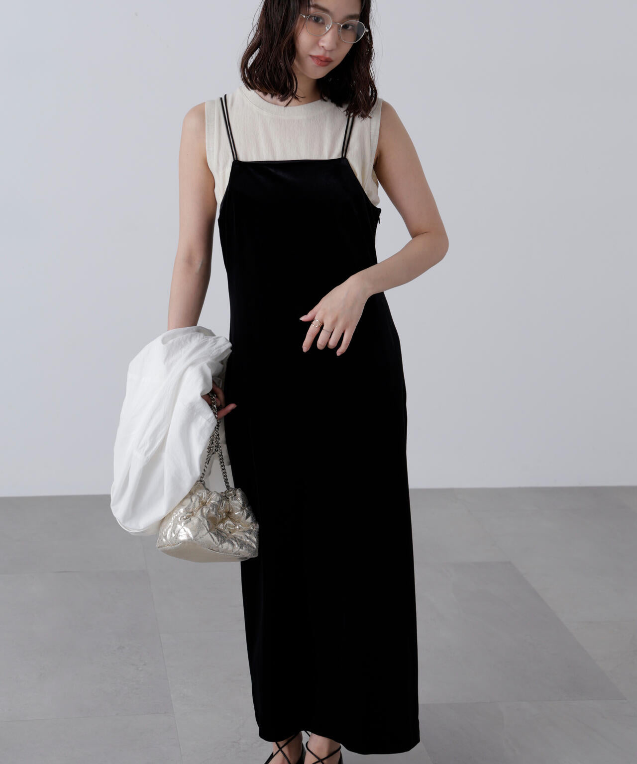 2ストラップベロアキャミワンピース