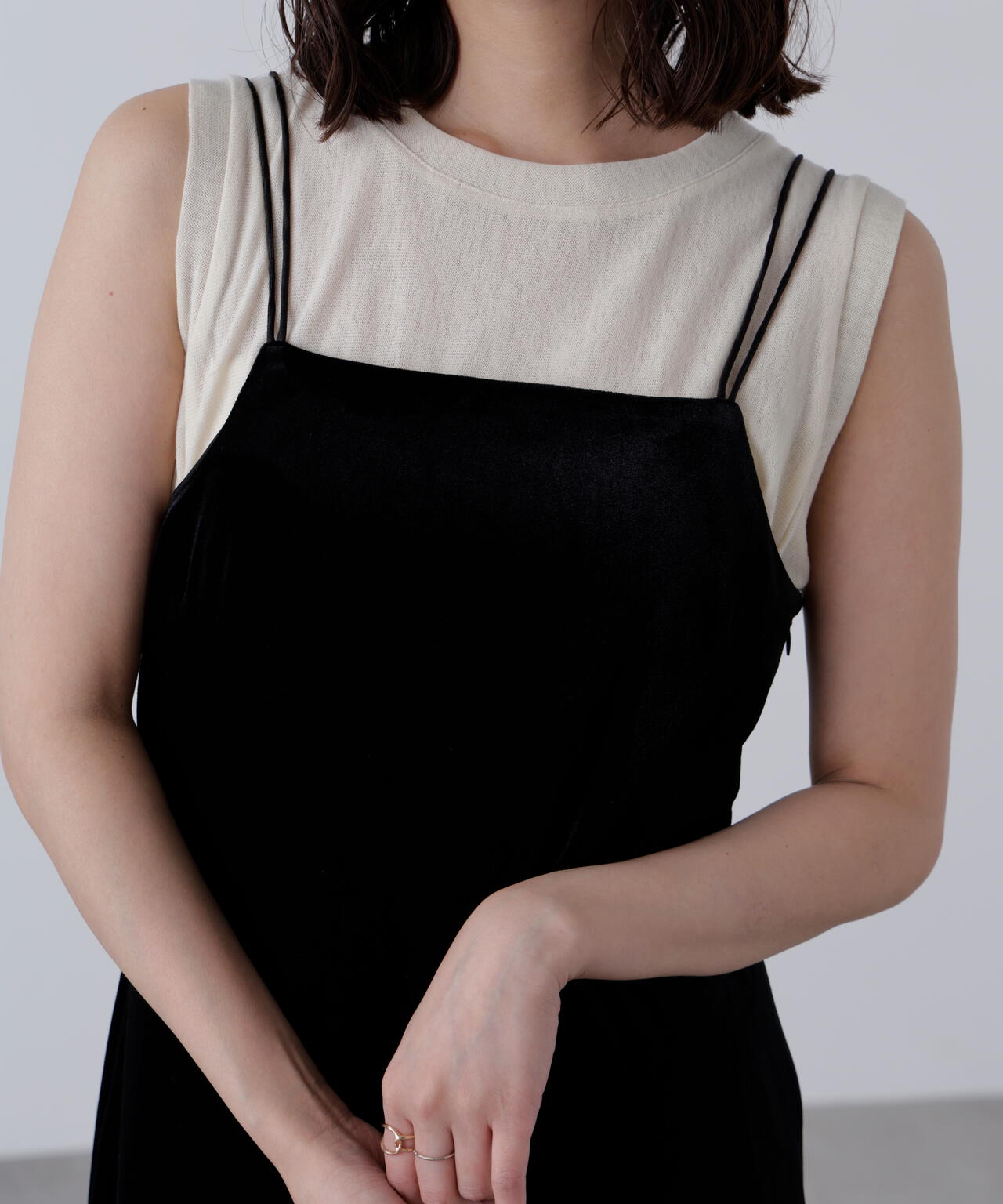 2ストラップベロアキャミワンピース